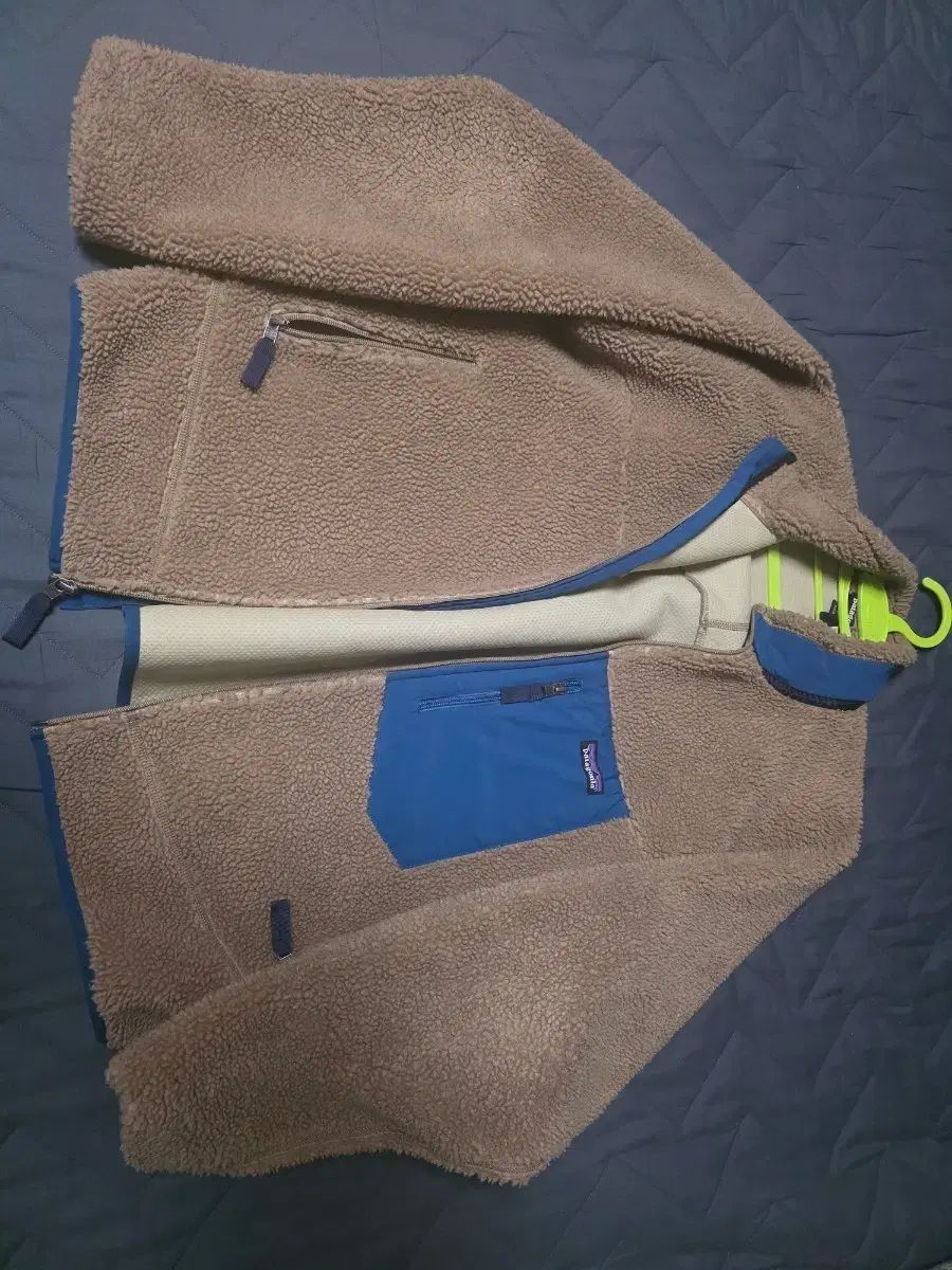 パタゴニア Classic レトロ× カラー