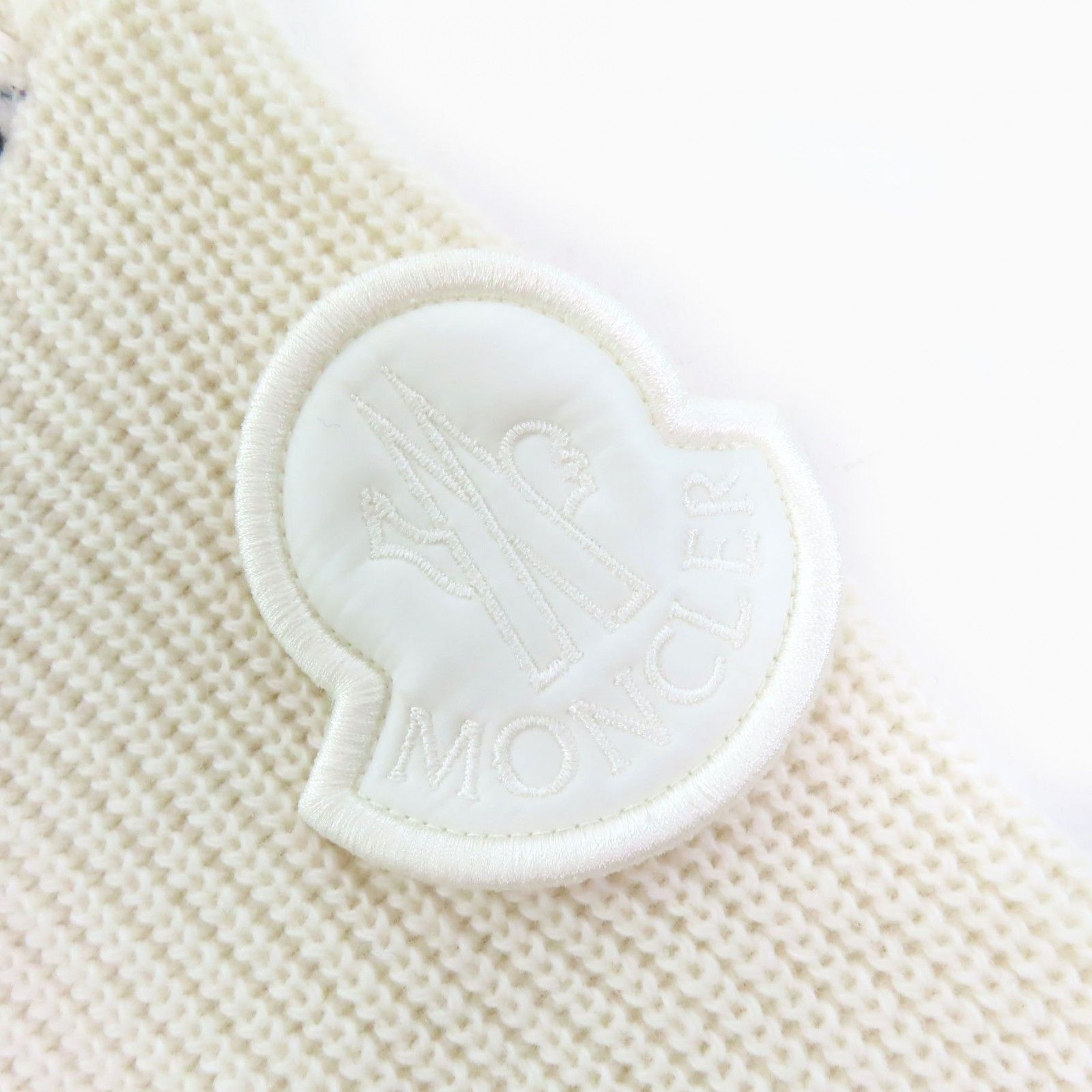 未使用品△MONCLER モンクレール 2023年製 I20939B00002 CARDIGAN