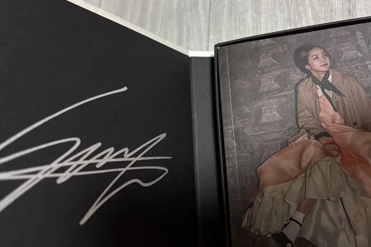 ソヒ SOHEE サイン入り 非売品 アルバム