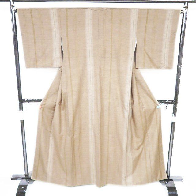 結城紬 着物 リサイクル 正絹 袷 カジュアル 薄茶色 身丈162 cm 裄66 M きもの北條 A 1317-1