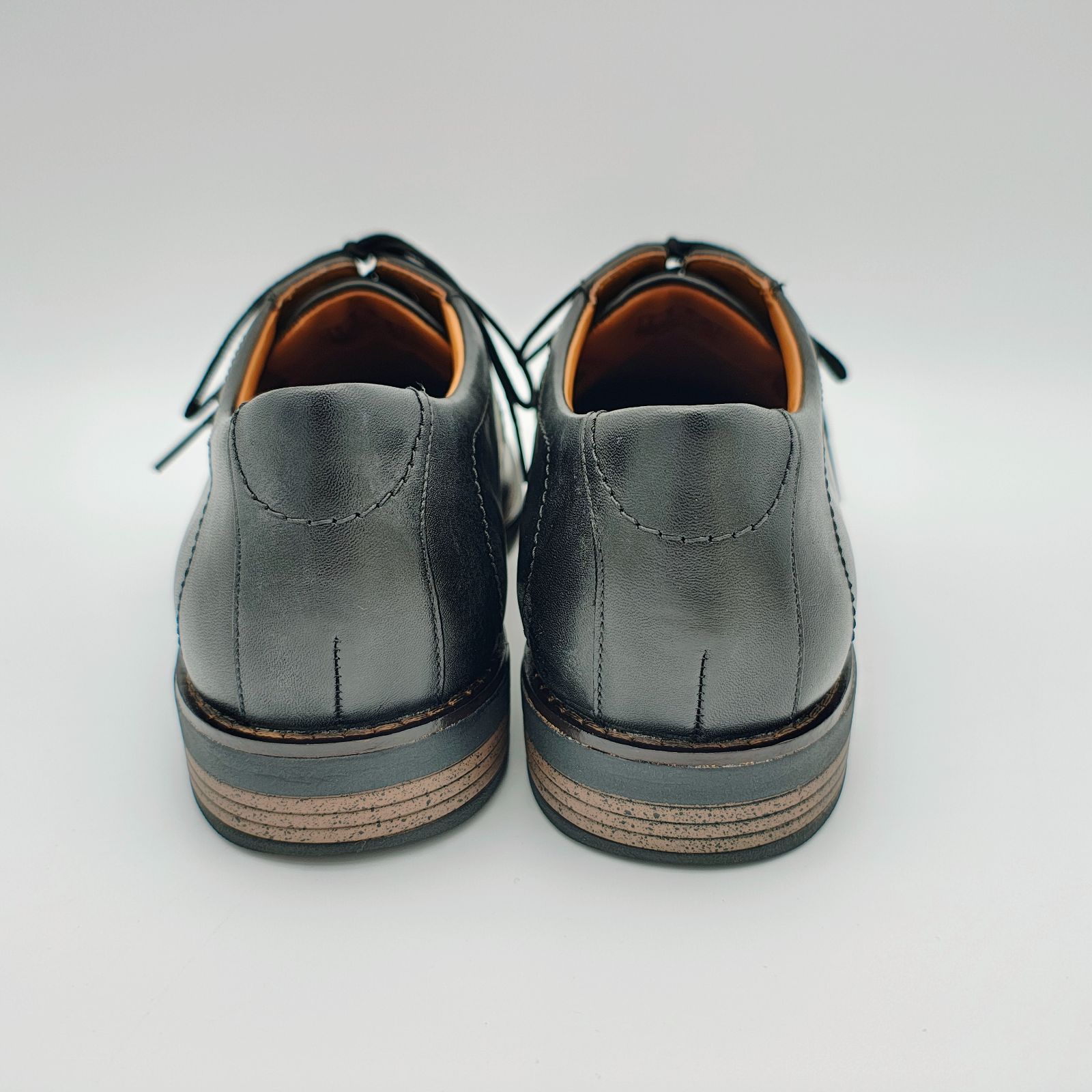 クラークス Becken