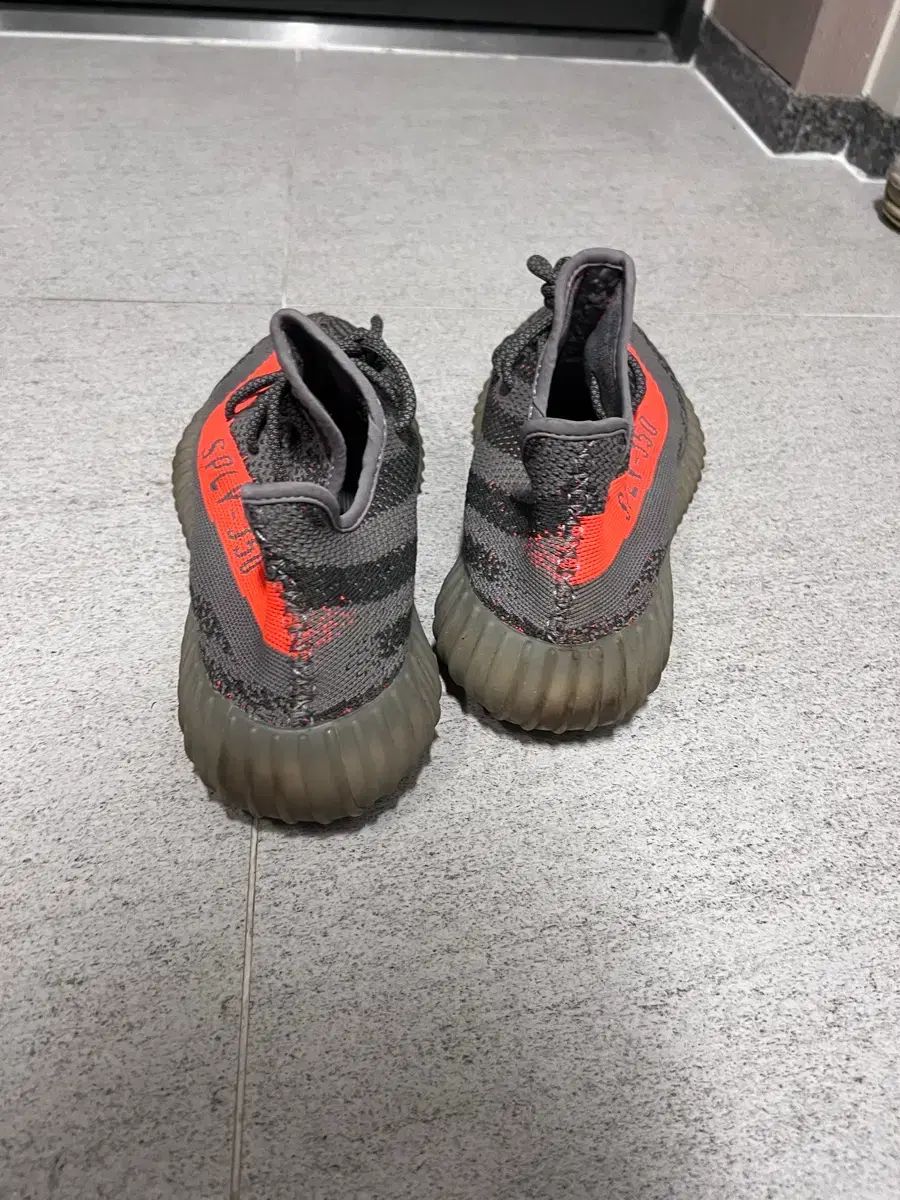  アディダス イージーブースト 350 V 2 ベルーガ 280 スニーカー 靴