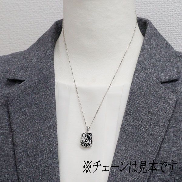 K18WG オニキス ダイヤモンド ペンダントトップ 8.05ct D0.18ct - メルカリ