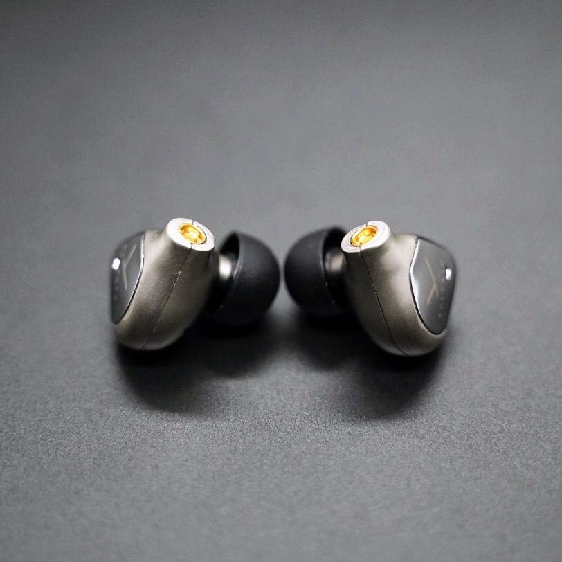 極上の音響】DIY XELENTO 第2世代 標準MMCX 高級合金ハウジング - メルカリ