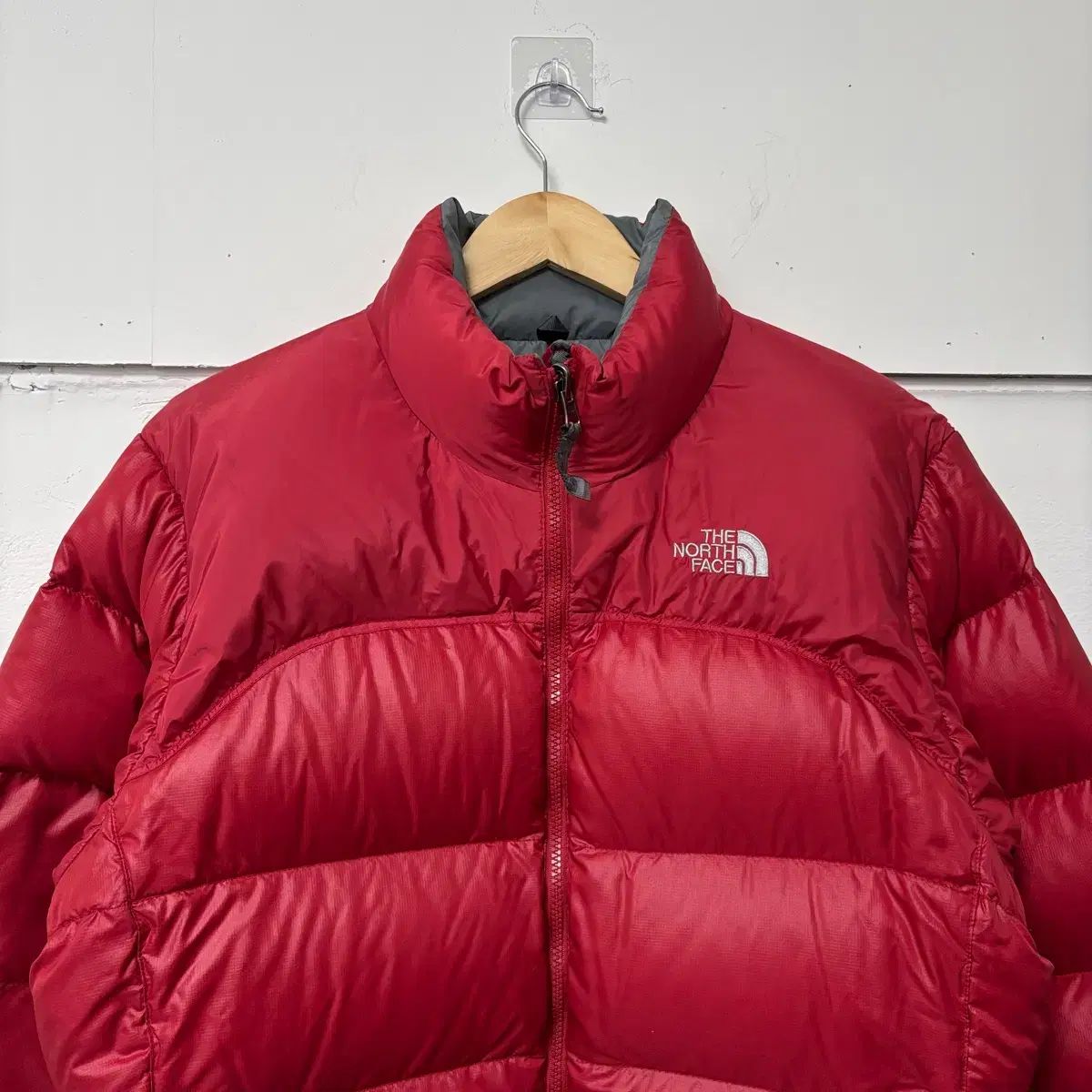 THE NORTH FACE ザノースフェイス レッド ヌプシ Nuptse 700 ダウン