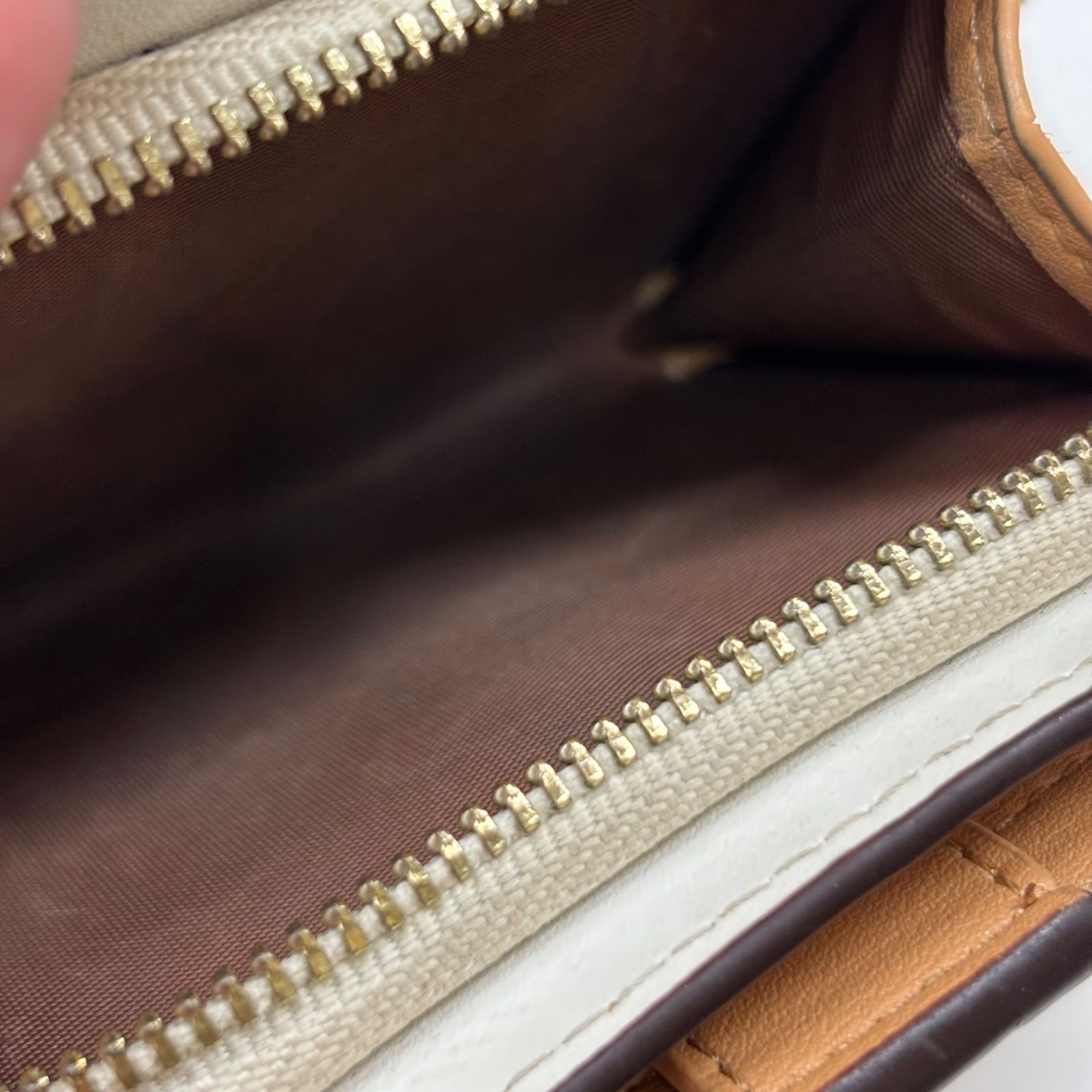 シグネチャー 箱