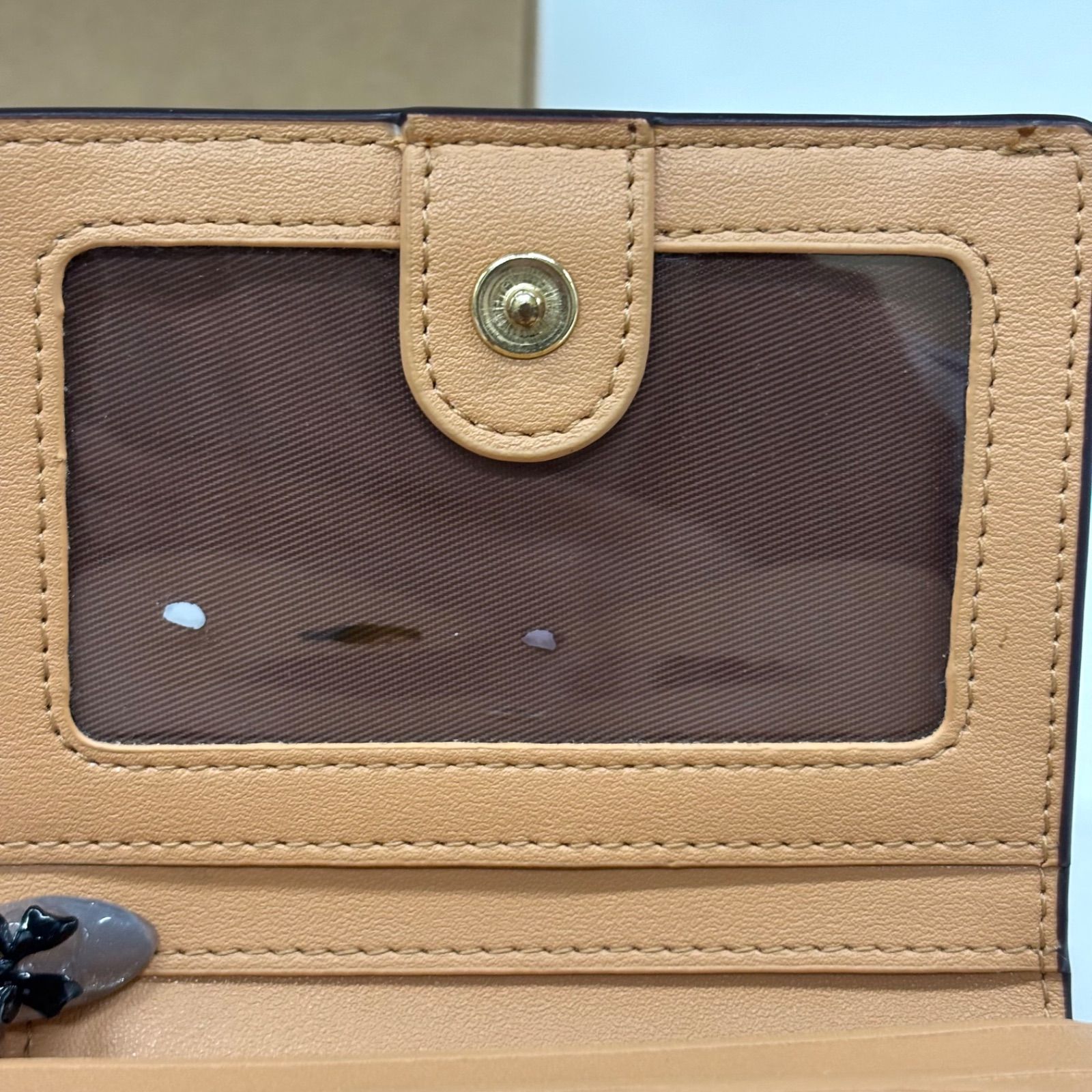 二つ折り財布 ホワイト