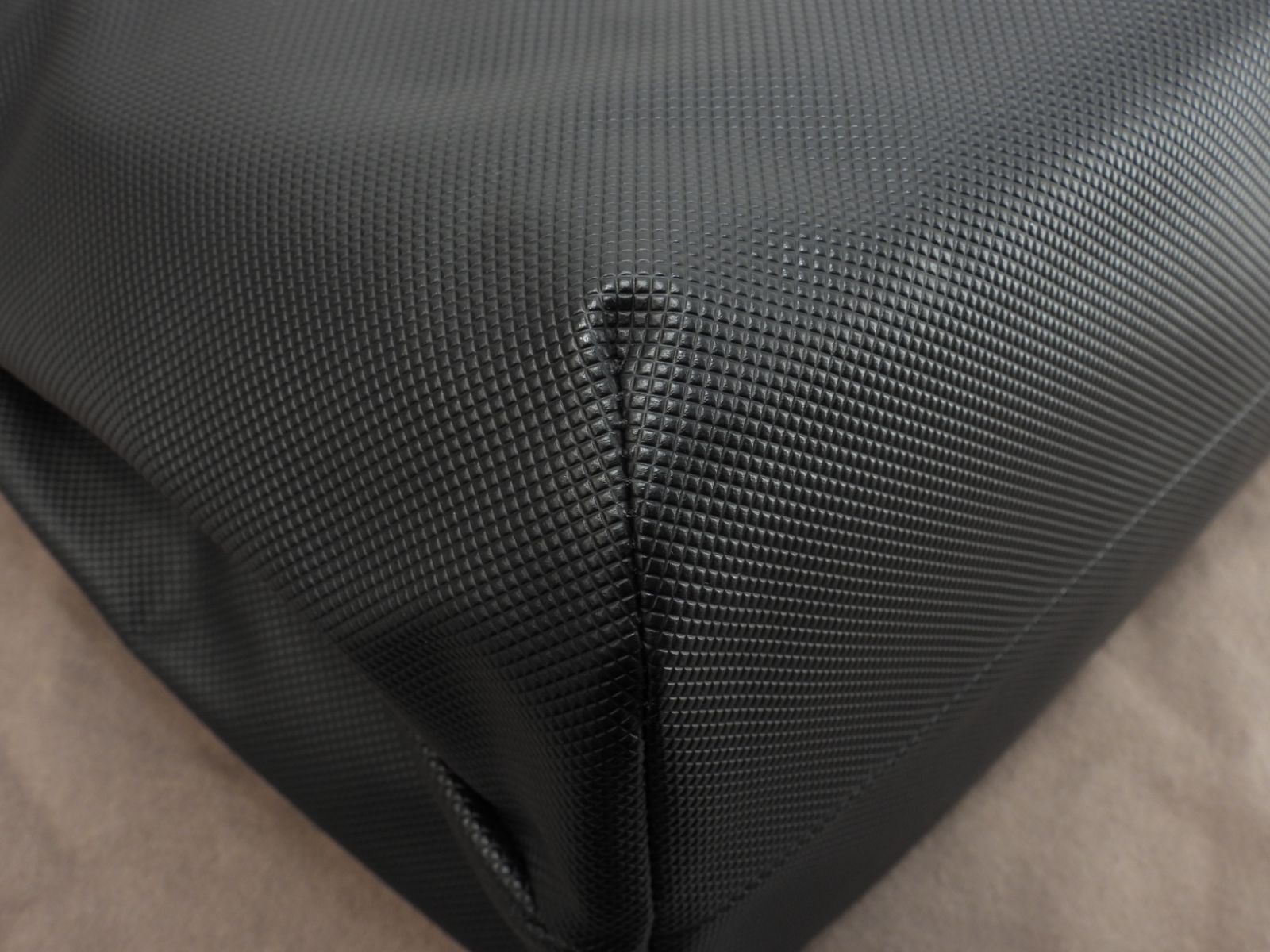 黒 ハンドバッグ