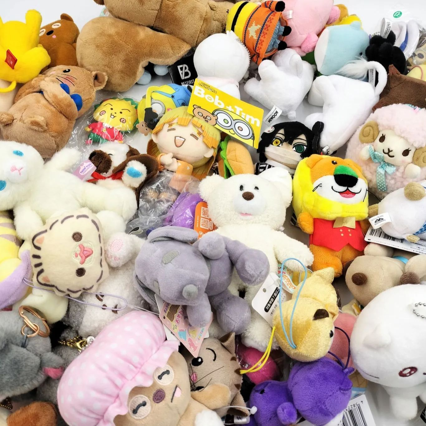 ノンジャンル　ぬいぐるみ　マスコット　まとめ売り　40点セット ノンジャンル マスコット カプセルトイ まとめ売り 約70点 - メルカリ