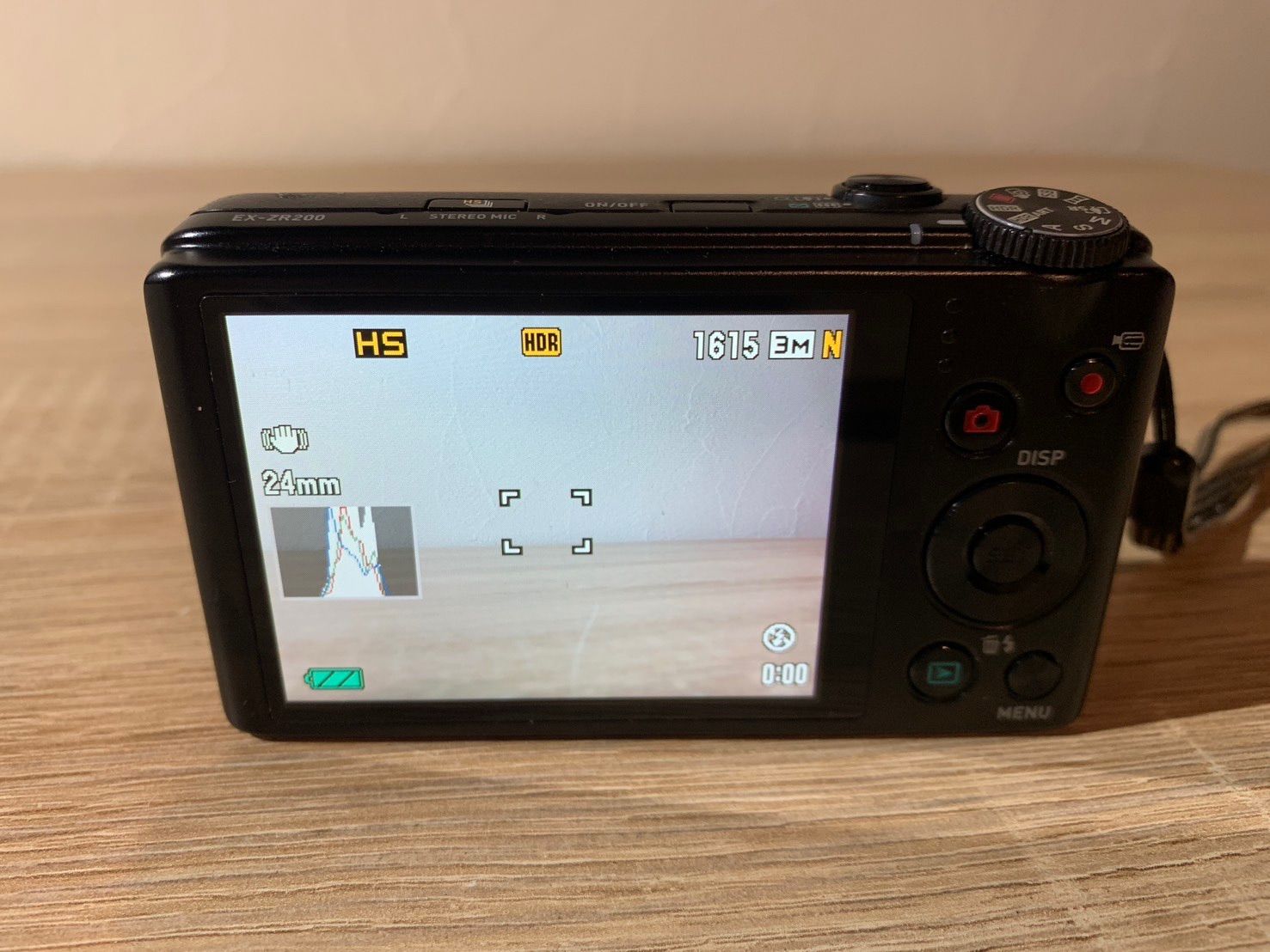 7691 CASIO カシオ EXILIM EX-ZR200 ブラック デジカメ 動作確認済み