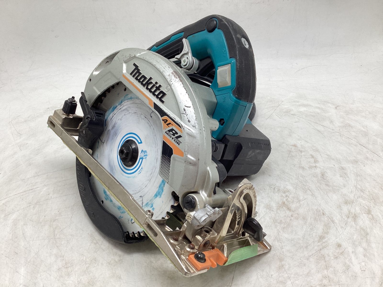 中古品】Makita/マキタ HS6403 ☆ 165mm電子造作用精密マルノコ 