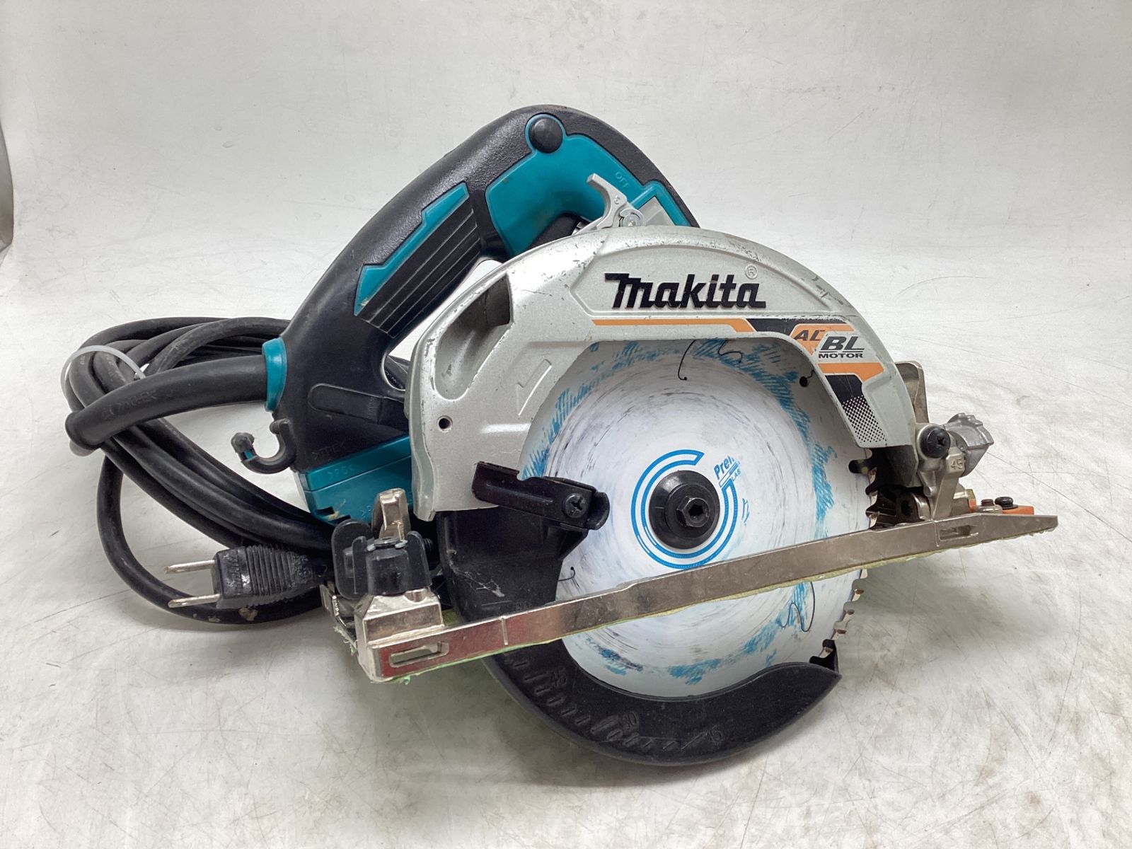 中古品】Makita/マキタ HS6403 ☆ 165mm電子造作用精密マルノコ 