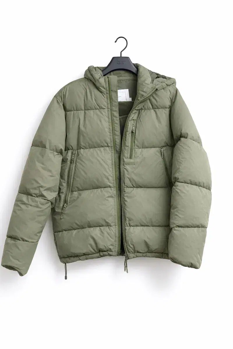 アウススタンディング マウンテン ダウン パーカ オリーブ グリーン M