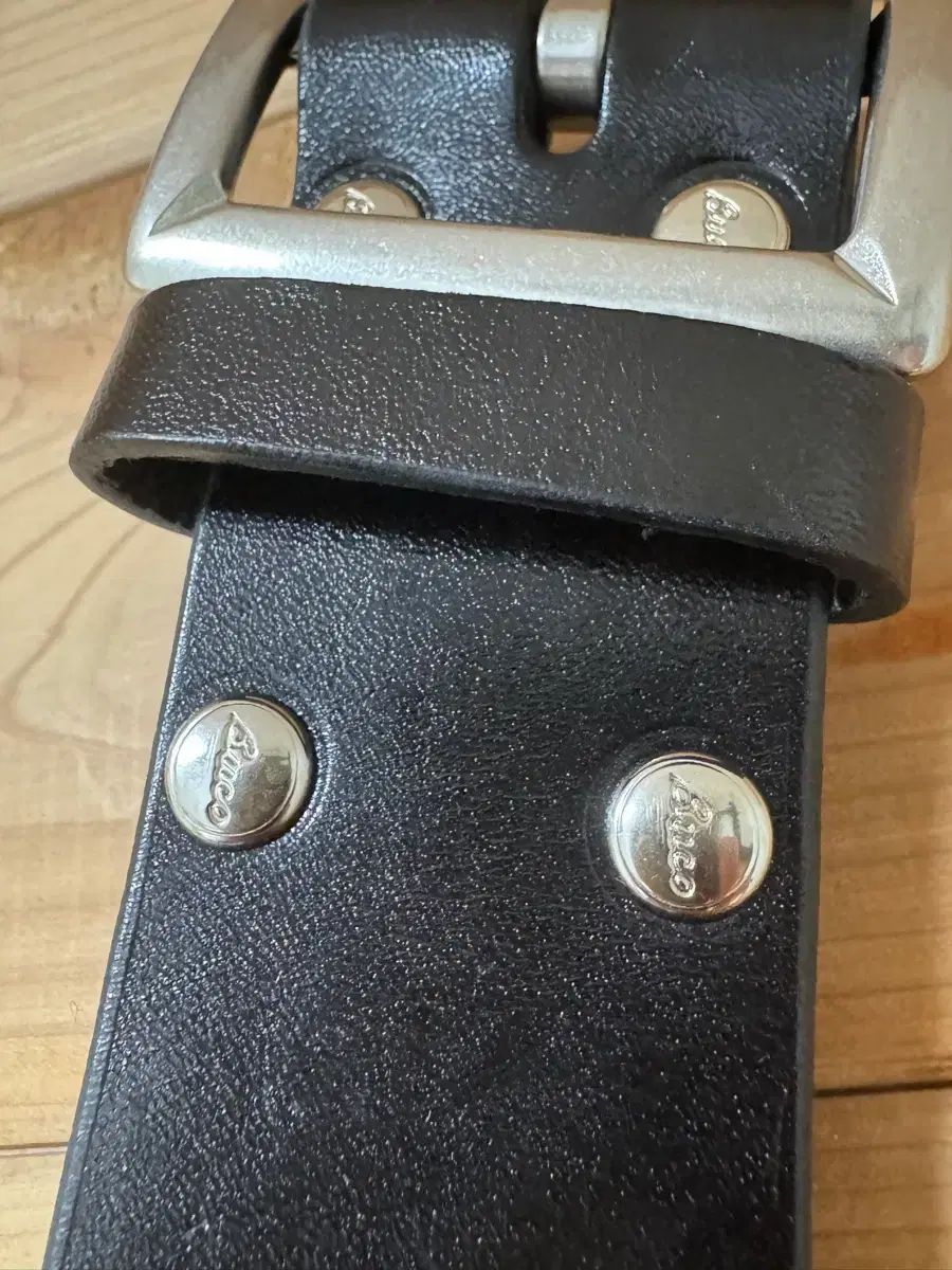 ザ リアルマッコイズ ブコ ホール ホースハイド ギャリソン ベルト 32