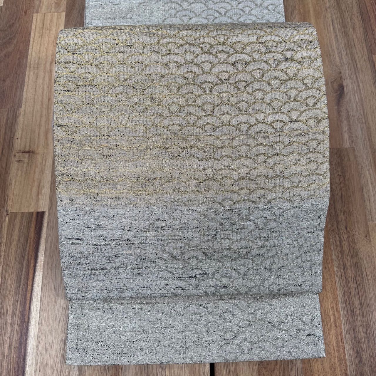 桝屋高尾】 ねん金綴錦 西陣織全通両面袋帯 「名物聚文青海／段霞文