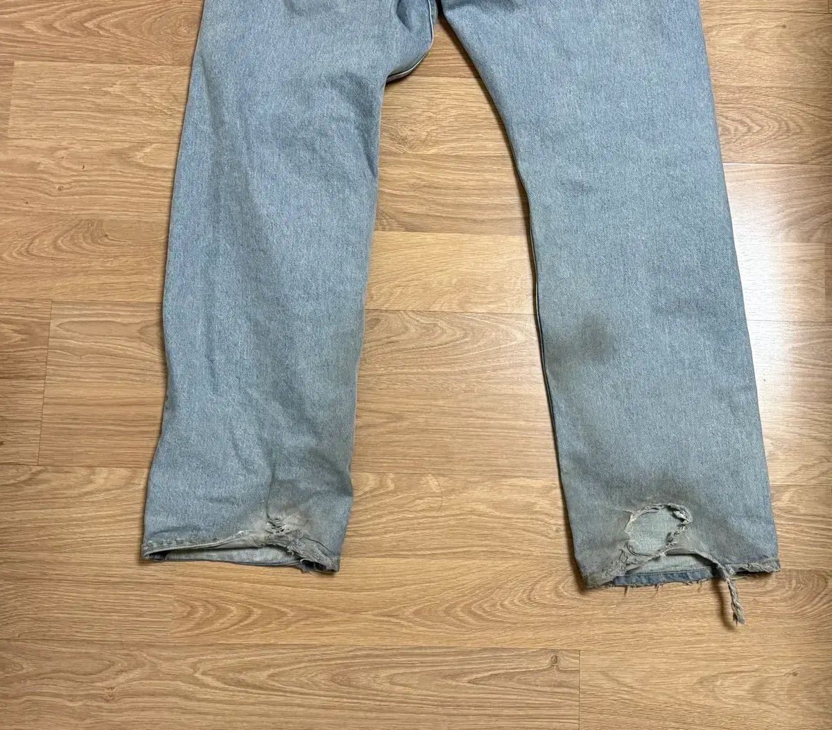 vujade miles relaxed fit jeans Mサイズ - メルカリ