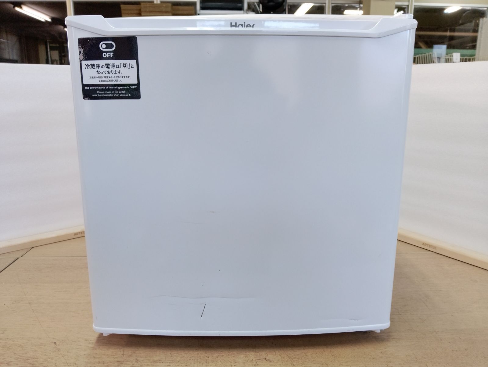 高年式・中古】ハイアール 40L ワンドア冷蔵庫（右開き） 2022年以降