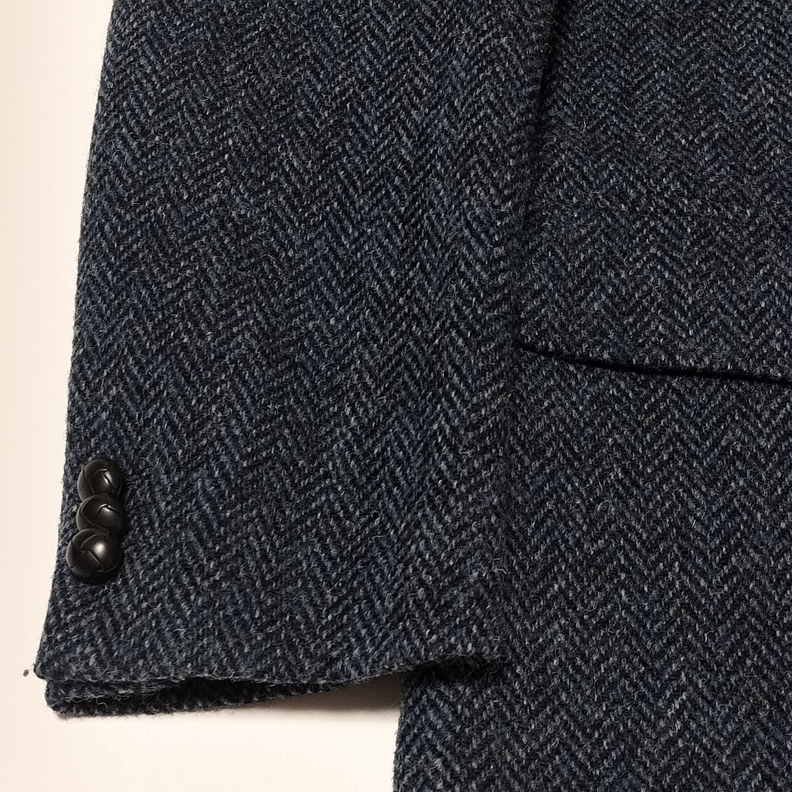 美品】Harriss Tweed ヘリーンボーン ウール テーラードジャケット 46