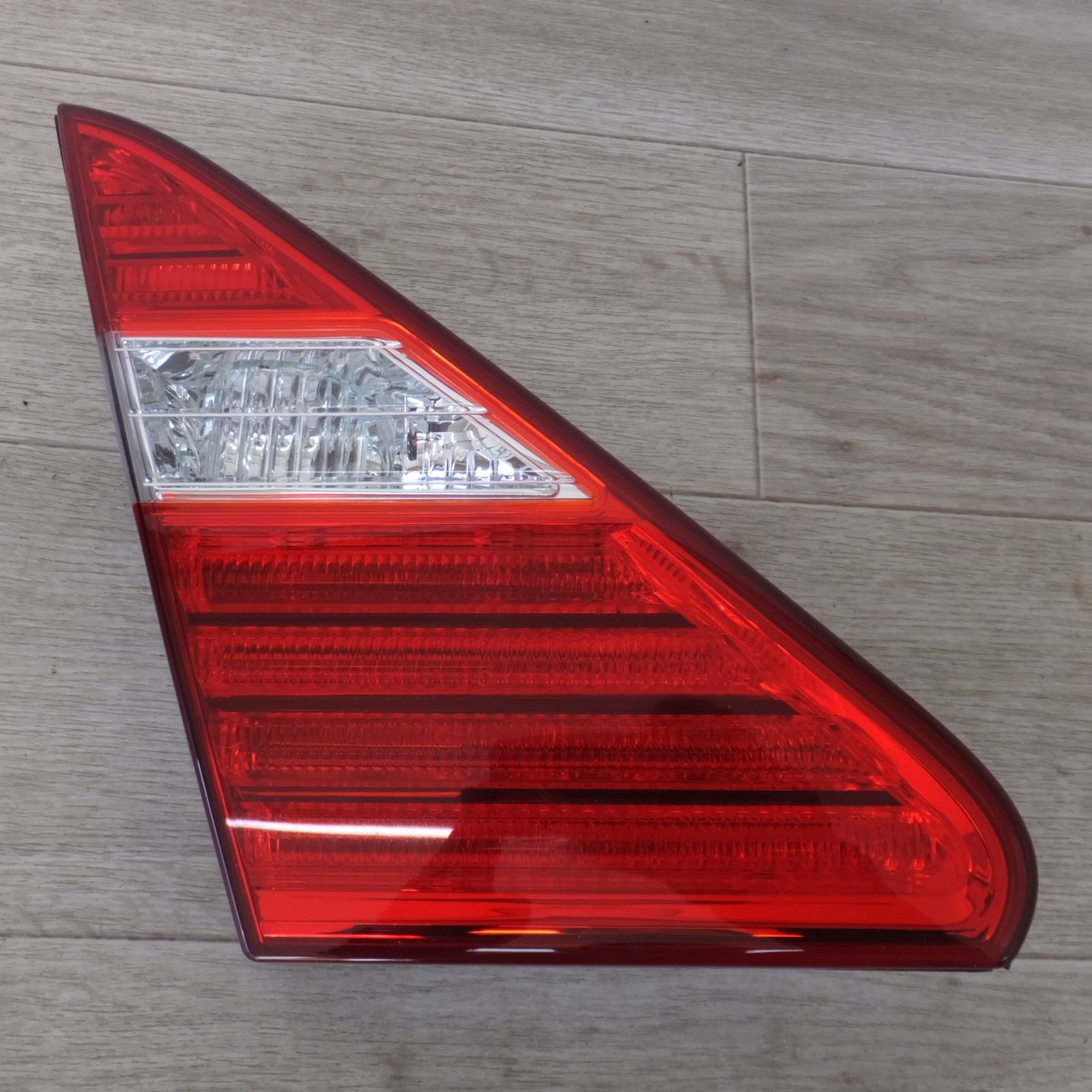 30セルシオ後期テールランプ3点のみ 30セルシオ後期テールランプ3点