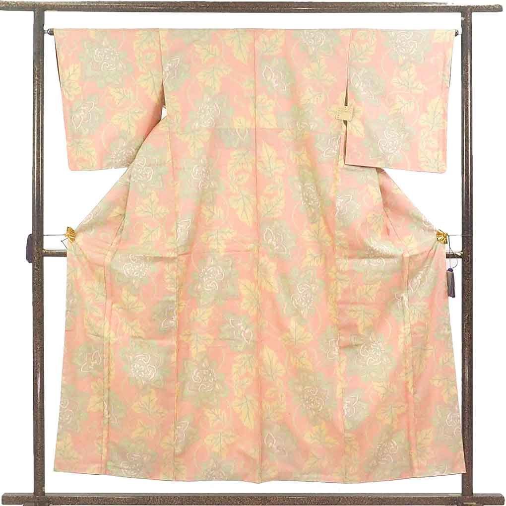 紬 身丈155 cm 裄65 前幅24.5 後幅29.5 袖丈49 袖幅34 レディース 袷 花柄 裄Mサイズ 秋冬春用 正絹 シルク ピンク ♥品 リメイク リユース リサイクル 呉服のきくや