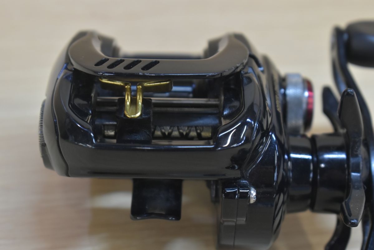 ダイワ タトゥーラHLC ベイトリール 7.3 ダイワ タトゥーラHLC ベイトリール 7.3:1 ダイワ タトゥーラHLC