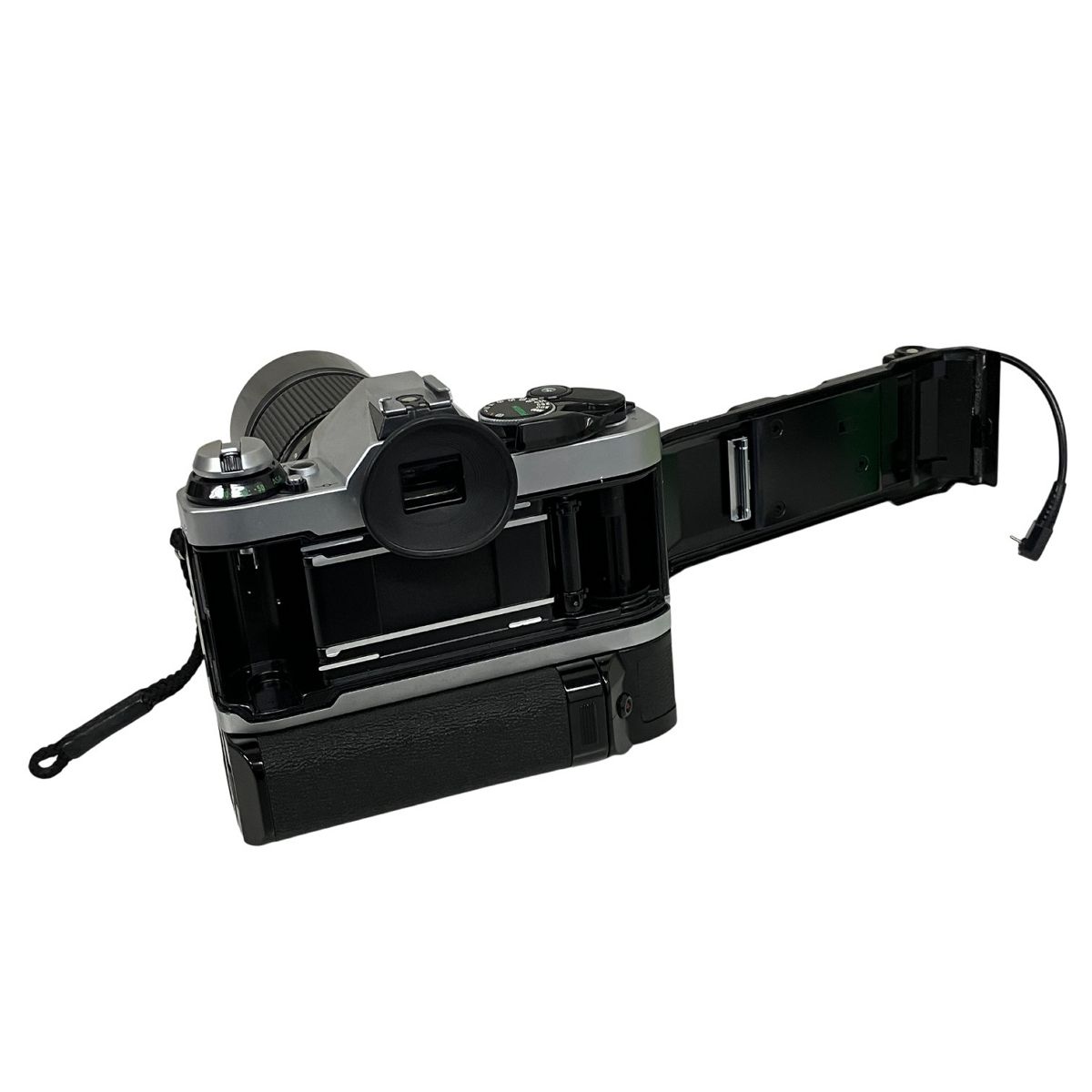 Canon AE-1 フィルム一眼レフカメラ　ジャンク品 Canon AE-1 フィルム一眼レフカメラ ジャンク Canon キャノン AE-1