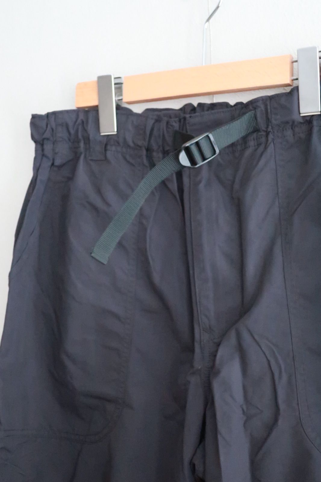 is-ness FARAH WAKE. Water Repellent Eazy Baker Pants イズネス