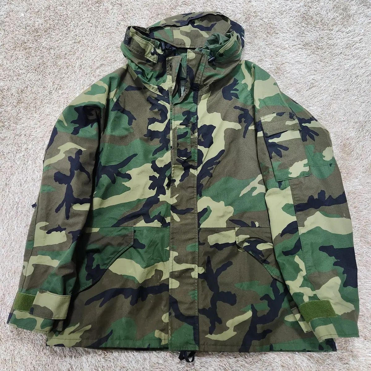 ミリタリー 軍服 GORE-TEX ゴアテックス XL 韓国 105 110
