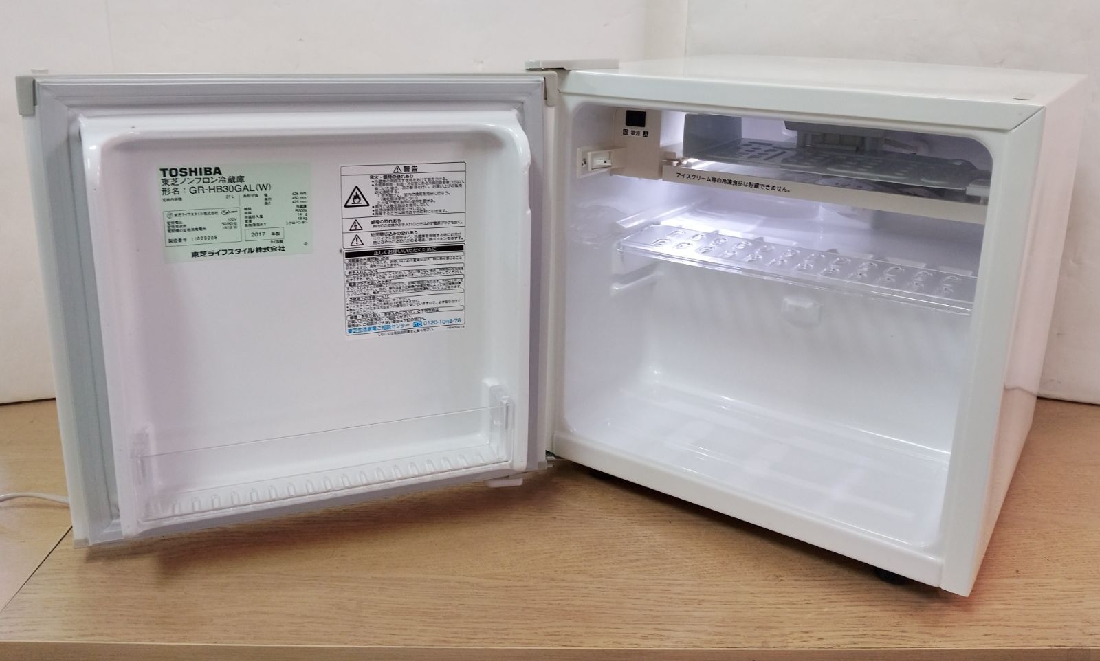 東芝 冷蔵庫 1ドア 27L 右開き GR-HB30GA-W 2018年製 | リユース家電