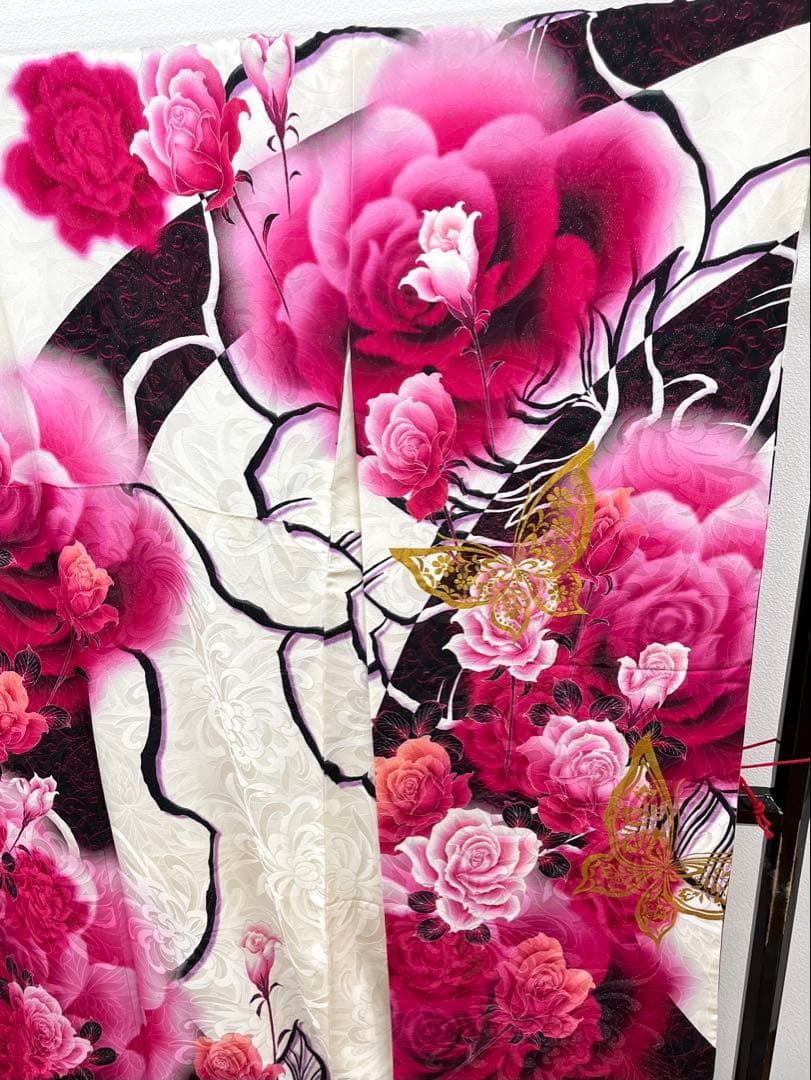 振袖 銀通し 金彩 紋意匠 刺繍 薔薇 身丈173cm 撥水加工済 MO3283