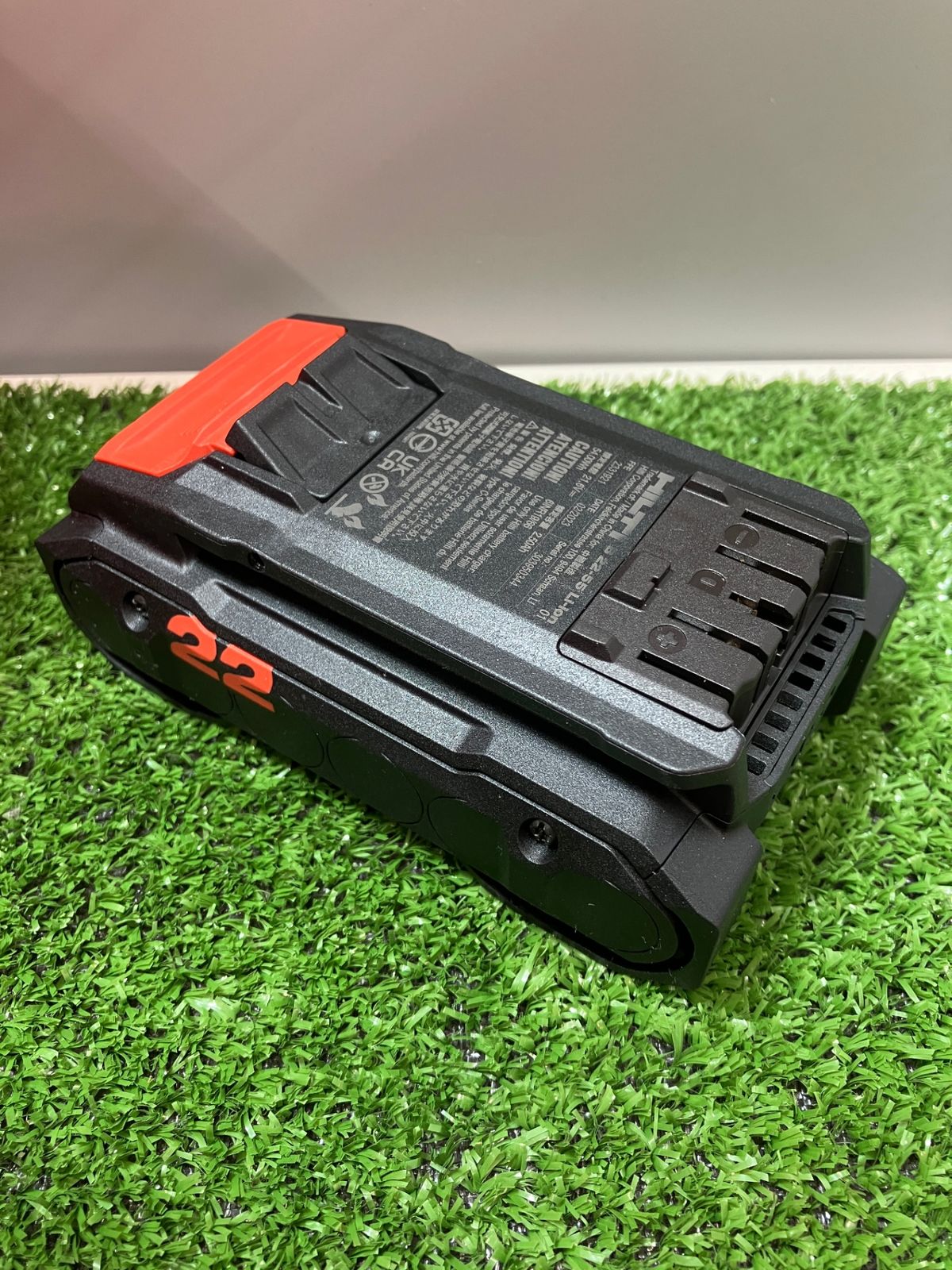 ♥品 0936 HILTI ヒルティ 21.6 V充電式寸切ボルトカッター STR 4-22 ITUMTJETDOAH