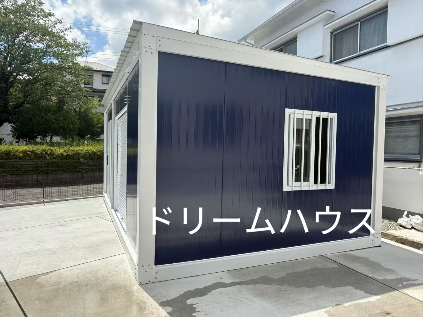 実物たくさん勾配屋根付き4×6.5×2.8m両開きドア付きプレハブハウス仮設 