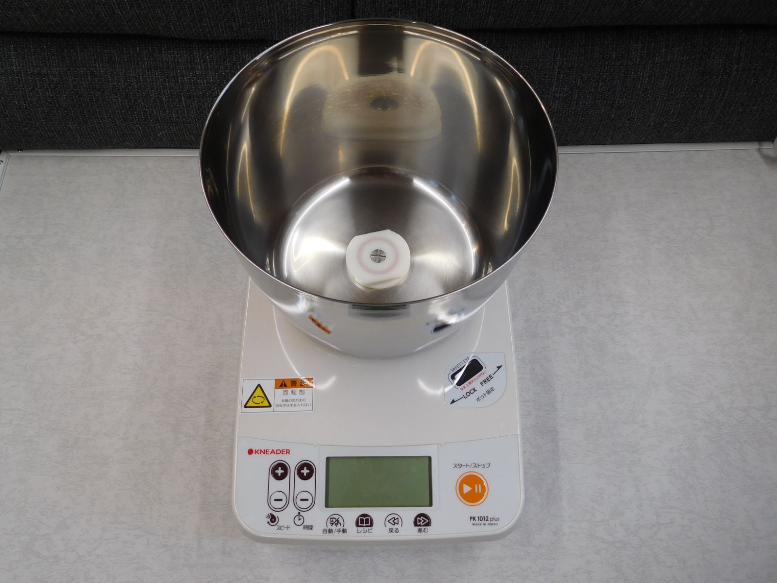 日本ニーダー パンこね機 パンニーダー PK 1012 plus 2019年製 M 0671
