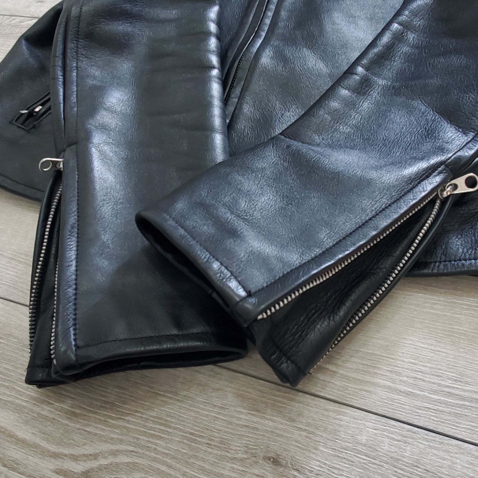 美品 オゾンコミュニティ 牛革 シングル ライダース ジャケット ブラック 本革 OZONE COMMUNITY オゾンコミュニティ□極美品 1990-2000s 牛革 短丈