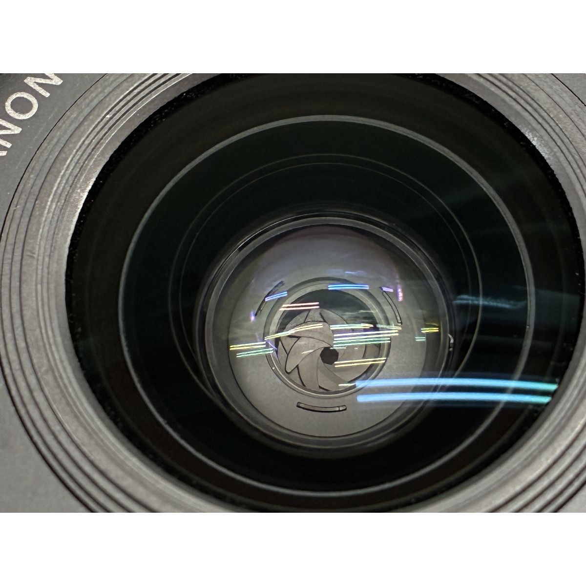 Canon PC2328 EOS Kiss M ZOOM LENS EF-M 15-45mm F3.5-6.3 IS STM