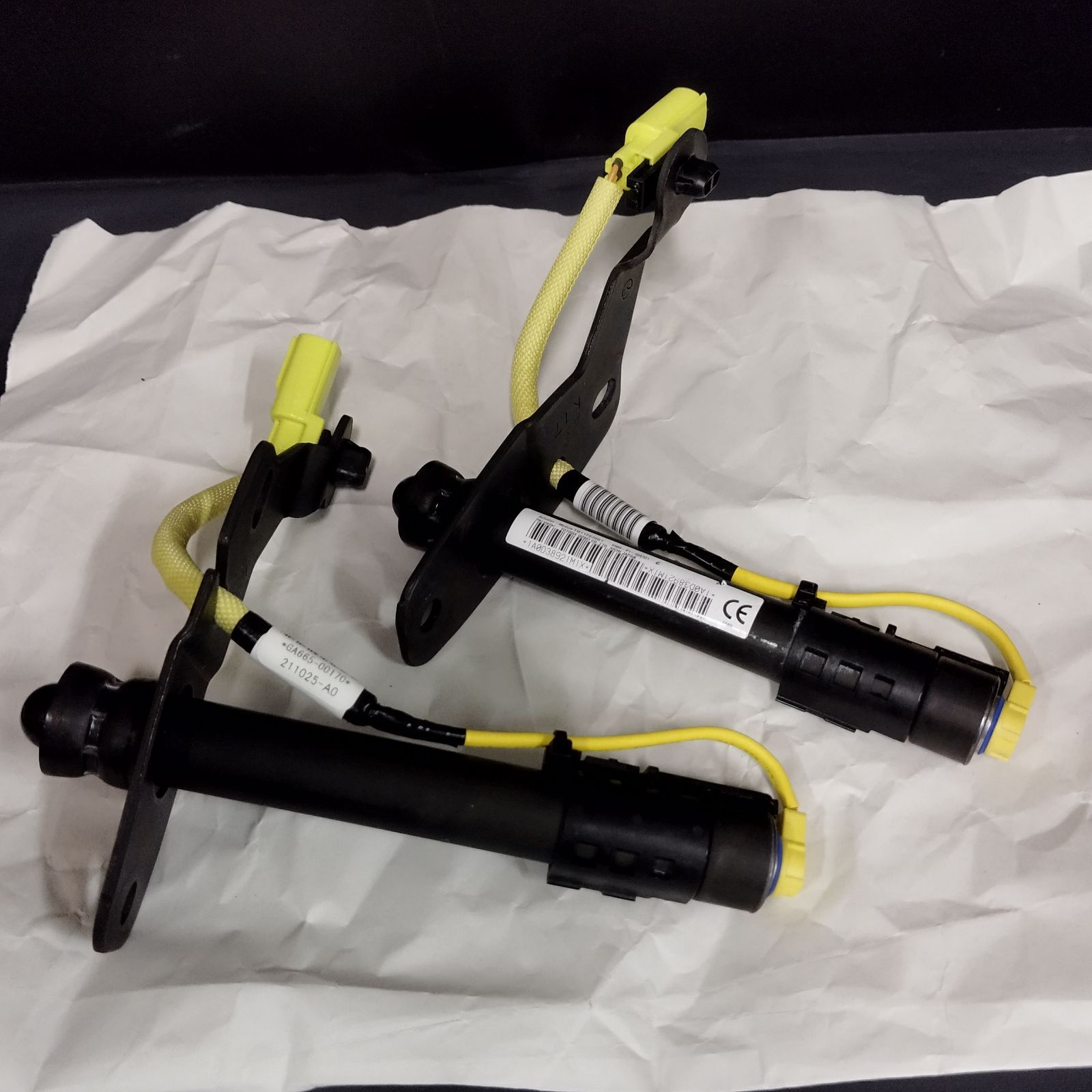 D9298】NDロードスター アクティブボンネット アクチュエーター - メルカリ