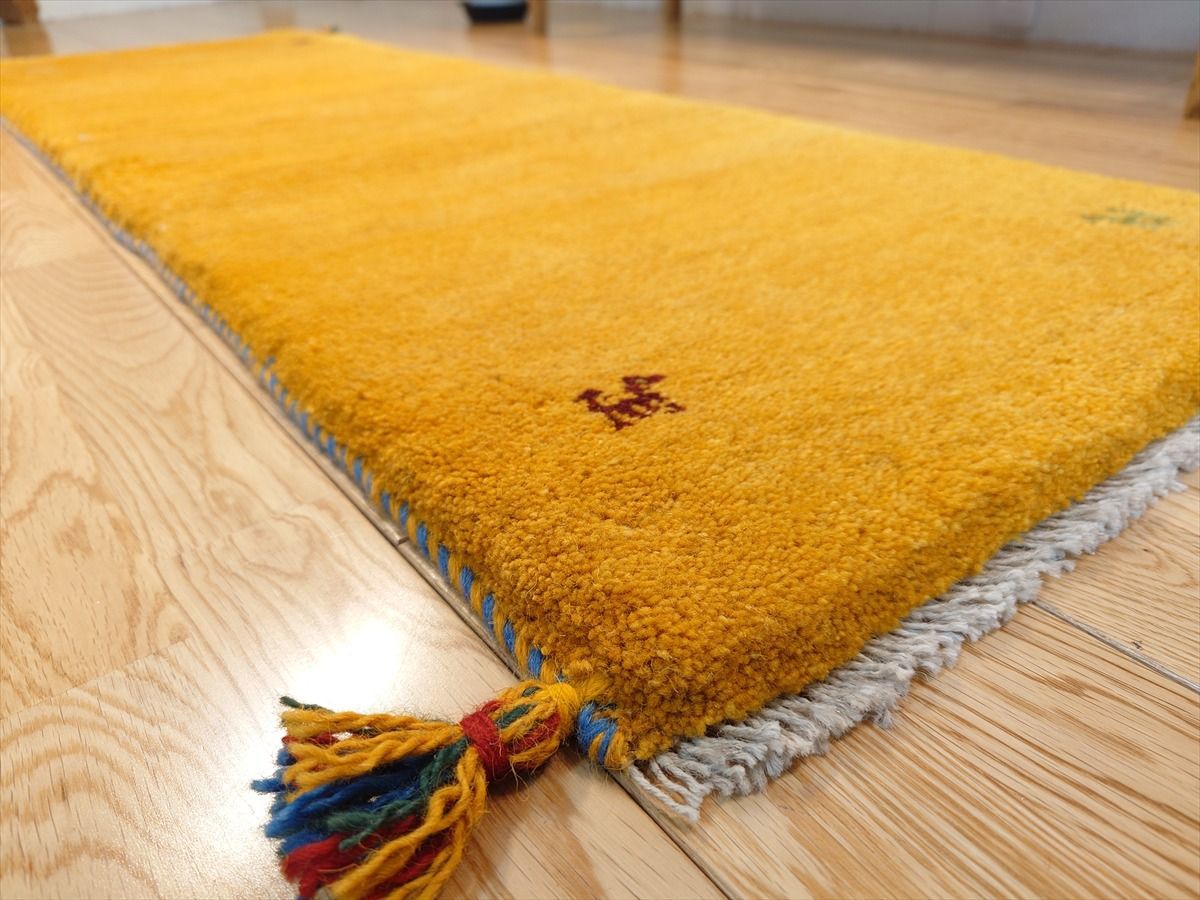 ハンドメイド」「北欧風」「天然ウール」ペルシャ ギャッベ ランナー中