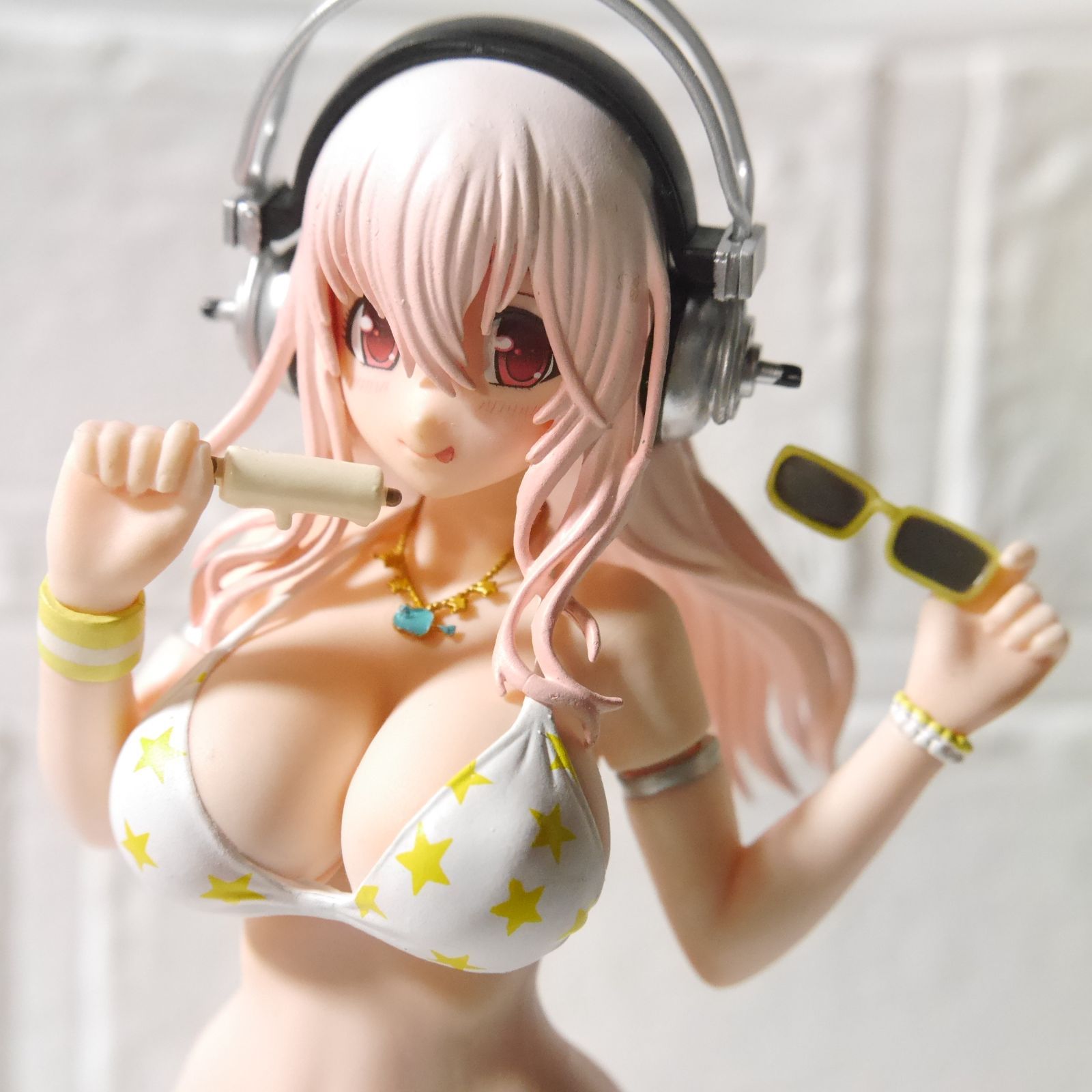 AY □ すーぱーそに子 □ TAITO タイトー サマービーチフィギュア 黄色