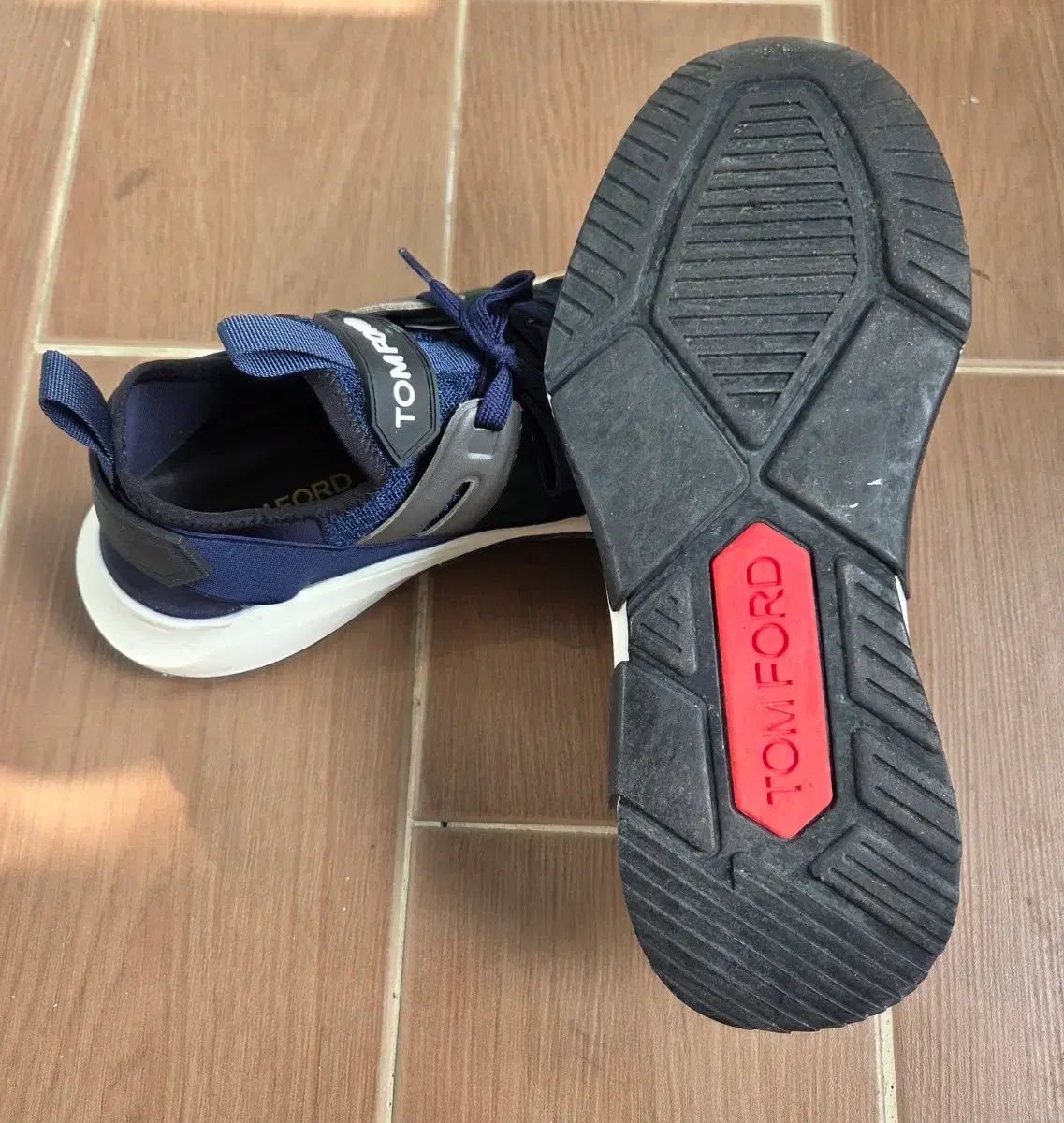  トムフォード スニーカー ネイビー|グリーン スニーカー 靴