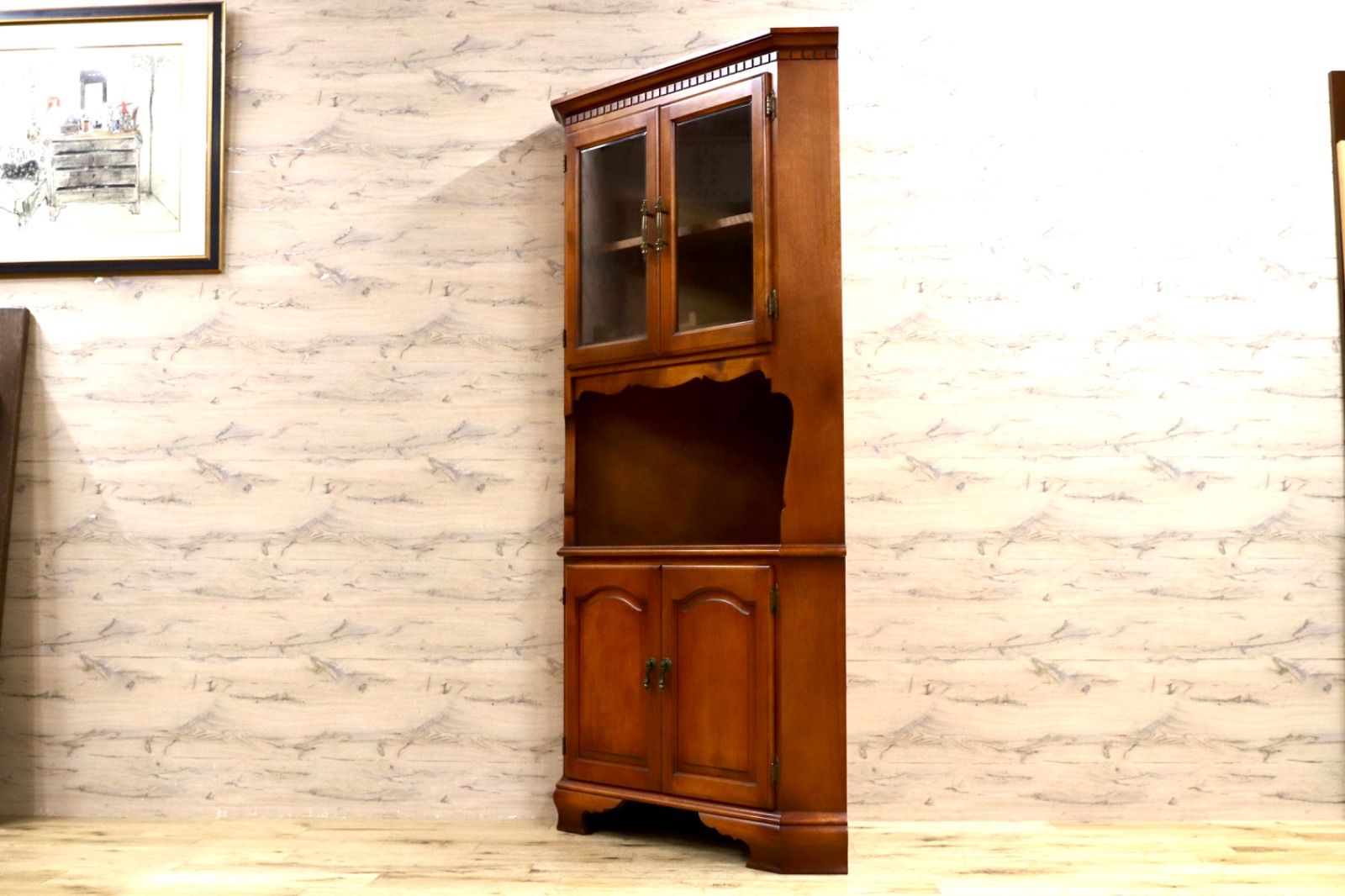 GMIS417○横浜ダニエル / Daniel コーナーキャビネット 飾り棚