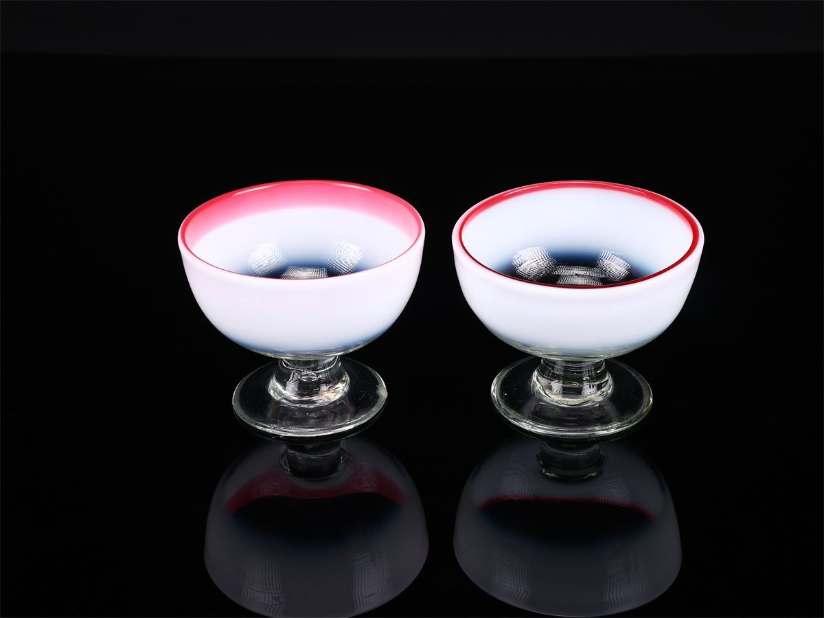 明治大正期 【ウランガラス】 乳白赤縁 氷コップ 2点 一対 本物保証