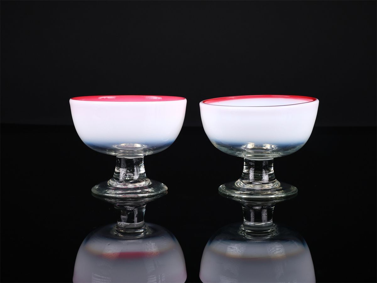 明治大正期 【ウランガラス】 乳白赤縁 氷コップ 2点 一対 本物保証