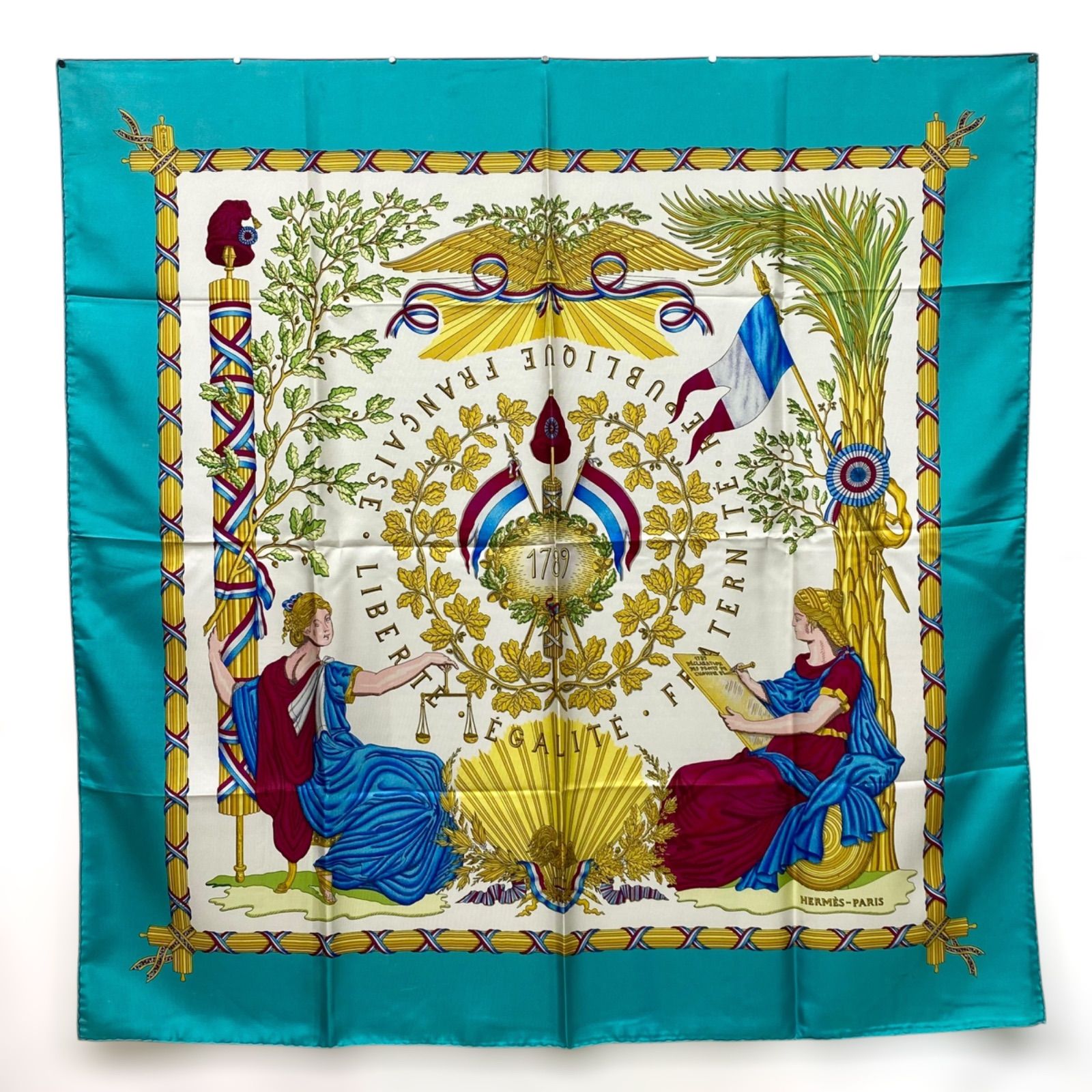エルメス カレ90 LIBERTE EGALITE FRATERNITE REPUBLIQUE FRANCAISE