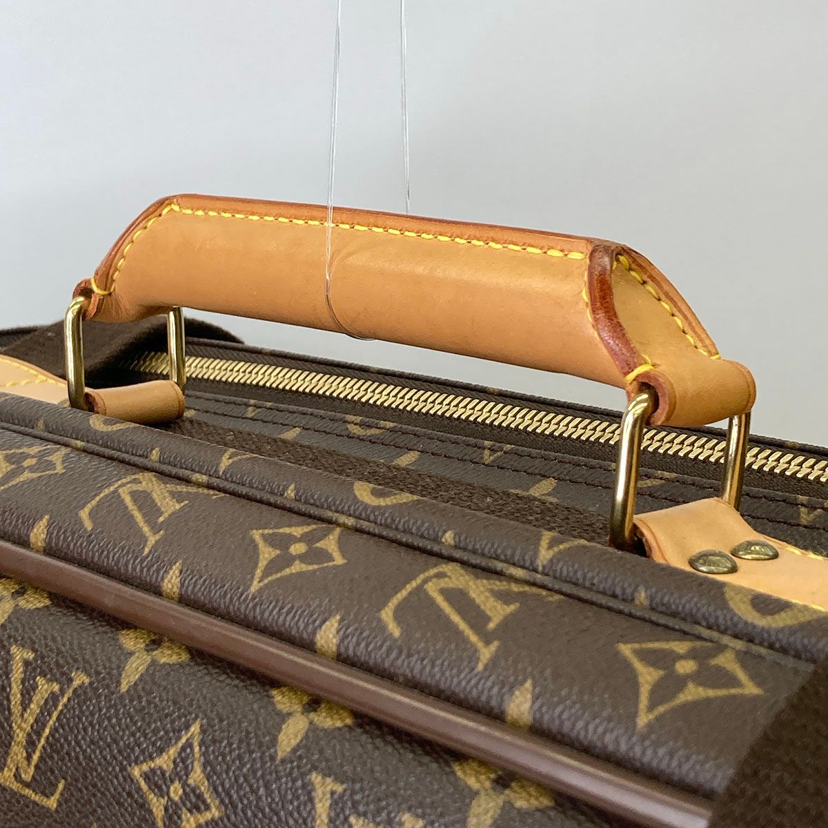 LOUIS VUITTON トランクケース　モノグラム　サテライト53 サテライト53のトランクケースの買取【ブランディア】 (1ページ目)