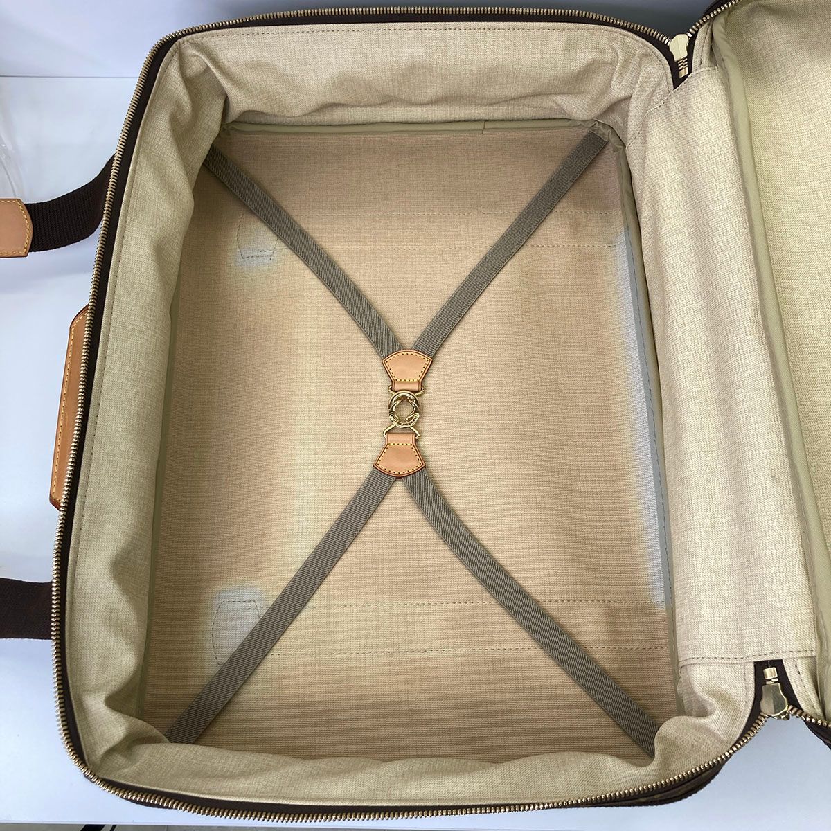 LOUIS VUITTON ルイ・ヴィトン モノグラム サテライト 53 キャリー