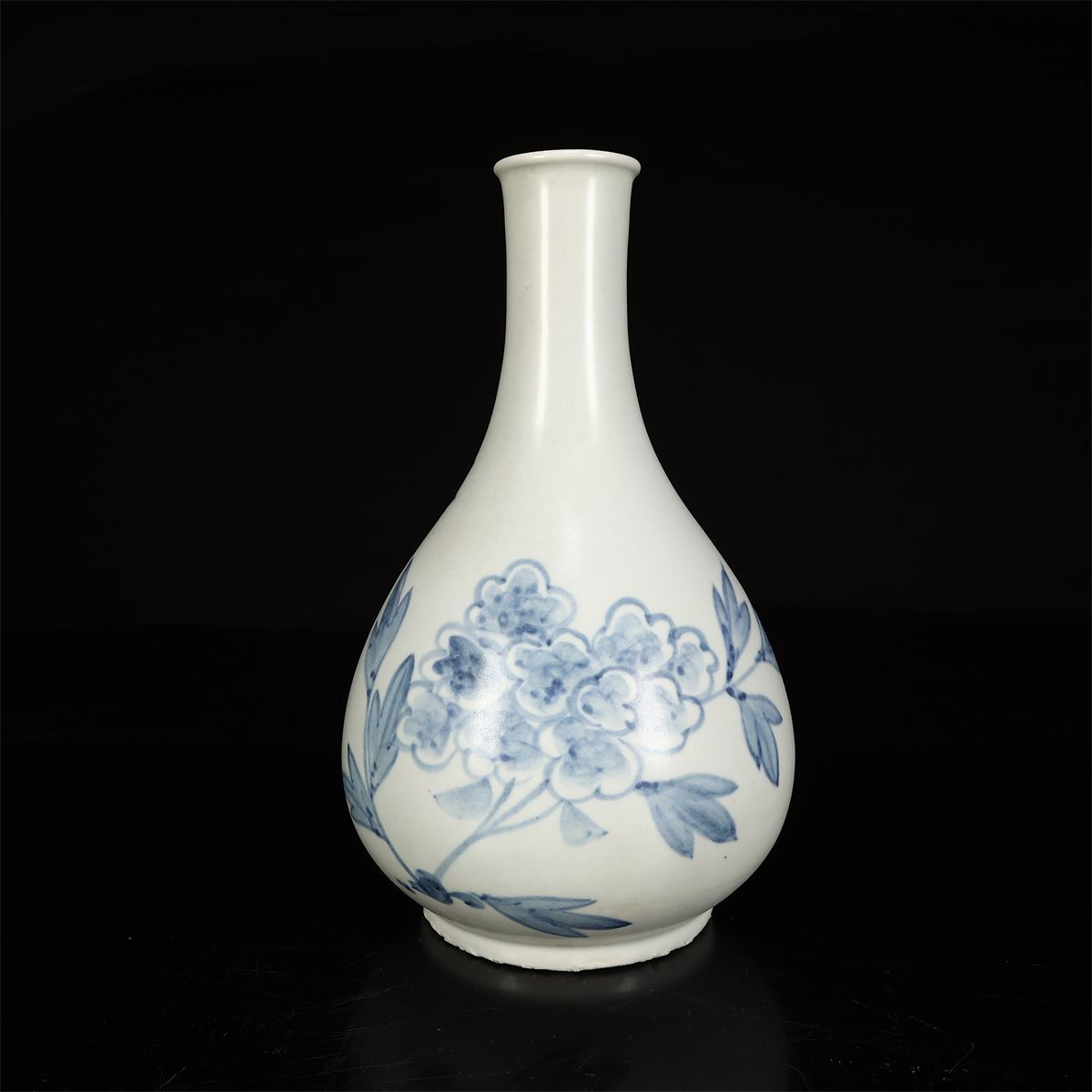 李朝後期　染付　花瓶 李朝時代】 染付青花牡丹文 花瓶 高22㎝ 美品 CP999 - メルカリ