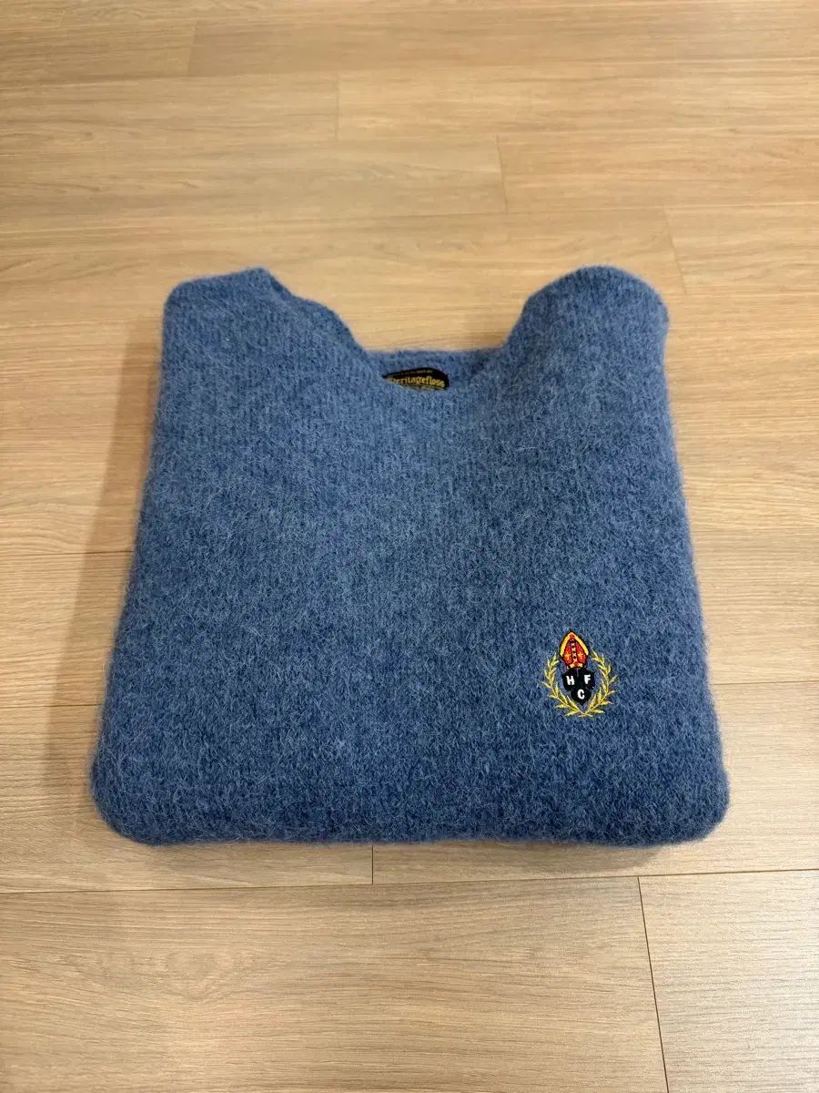 ヘリテイジ フロース アルパカ ニット ブルー