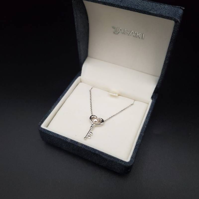 美品 TASAKI タサキ ネックレス ペンダント ハートキー 鍵モチーフ