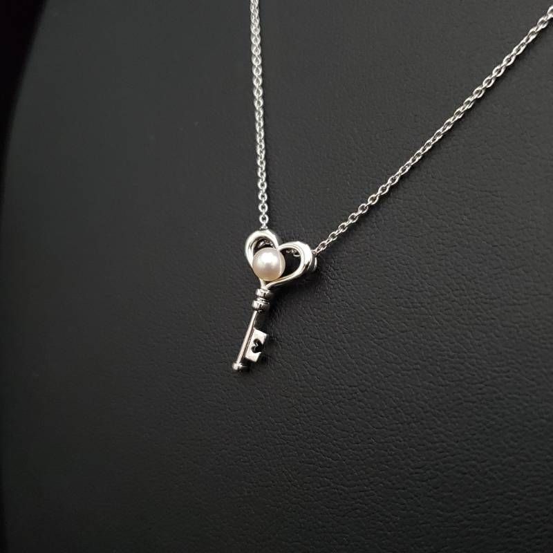 美品 TASAKI タサキ ネックレス ペンダント ハートキー 鍵モチーフ