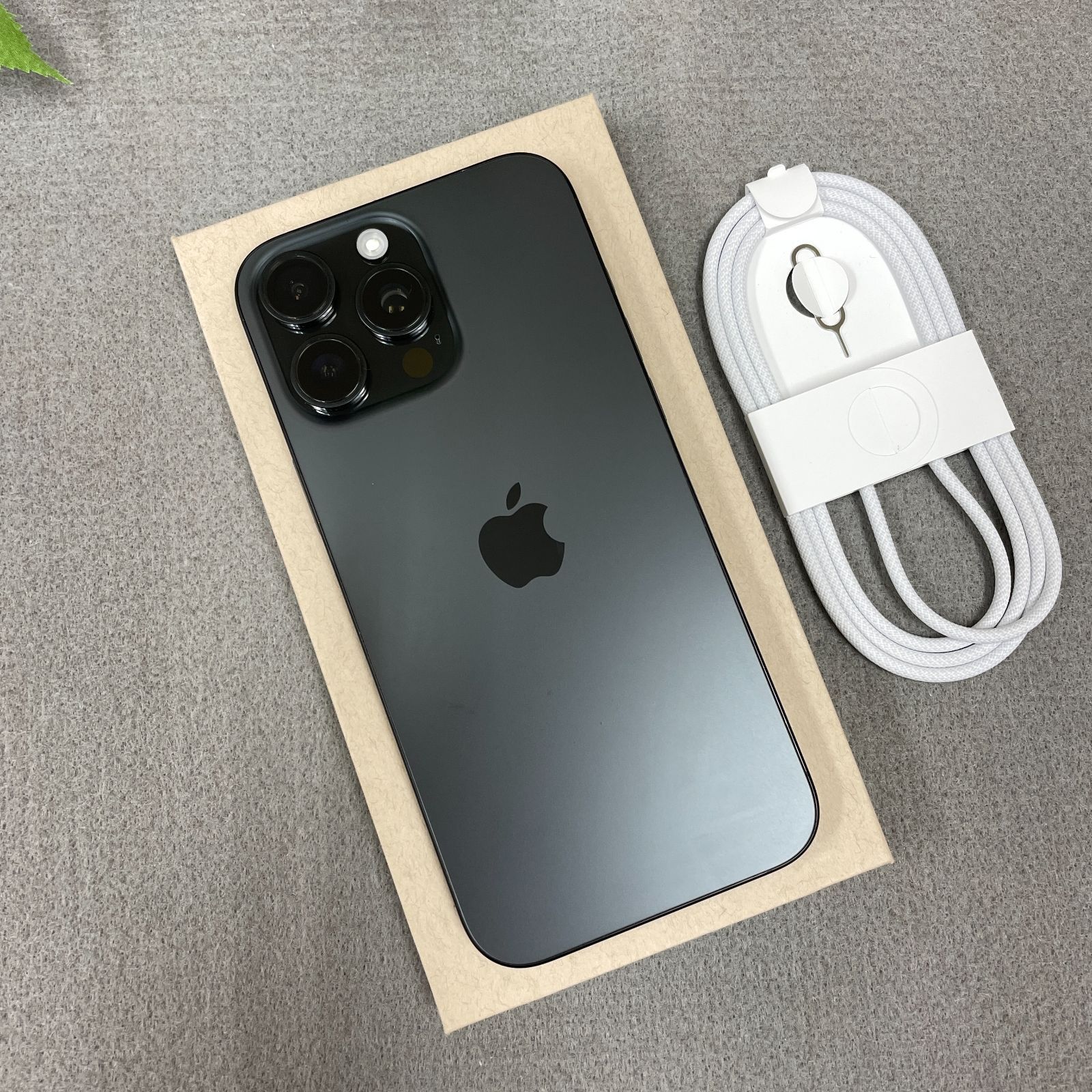 iPhone 16Promax 256GB ブラック SIMフリー - ISHOP JAPAN